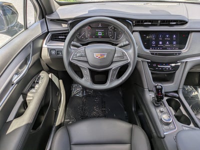 2025 Cadillac XT5 Luxury