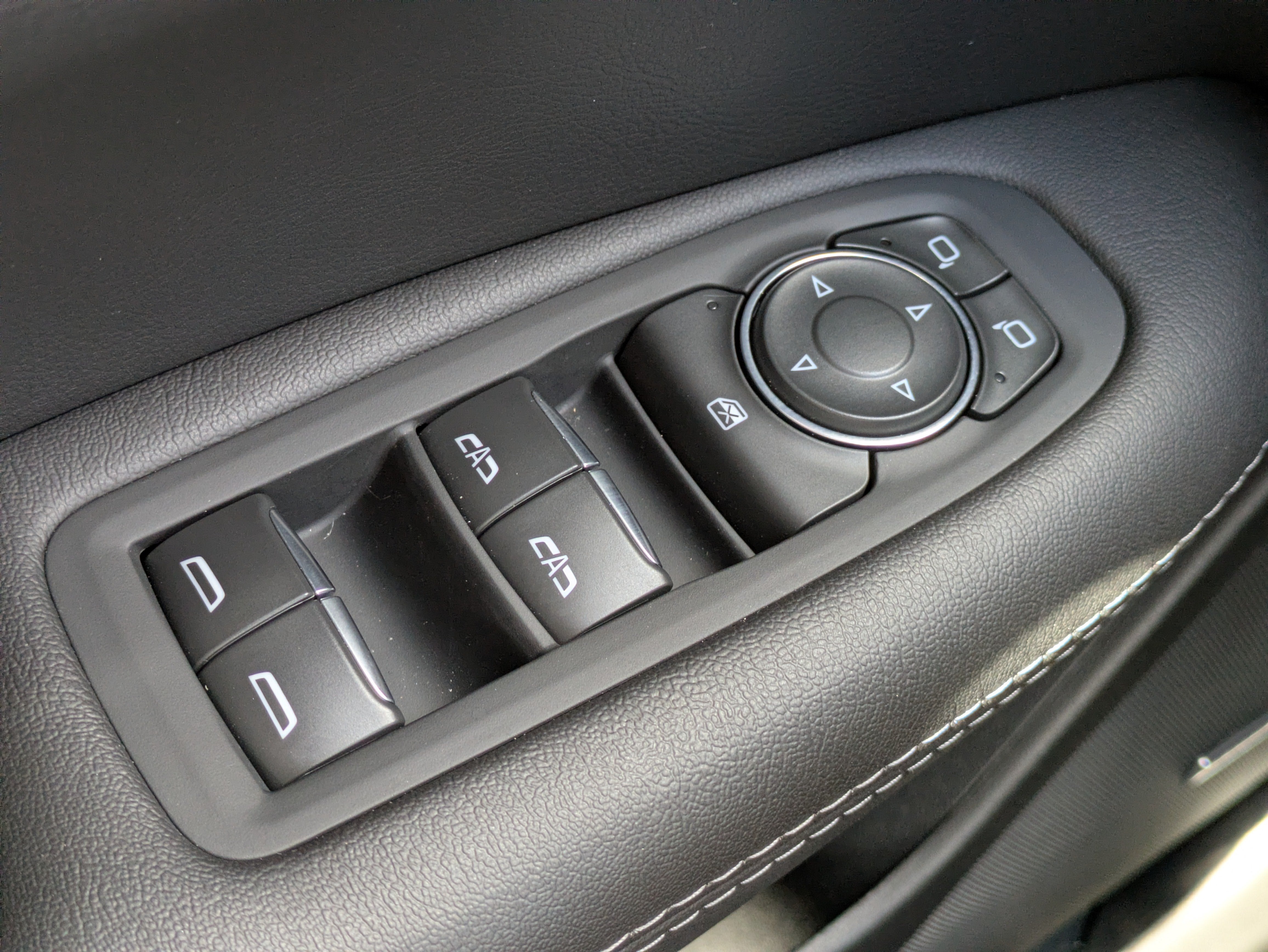 2025 Cadillac XT5 Luxury