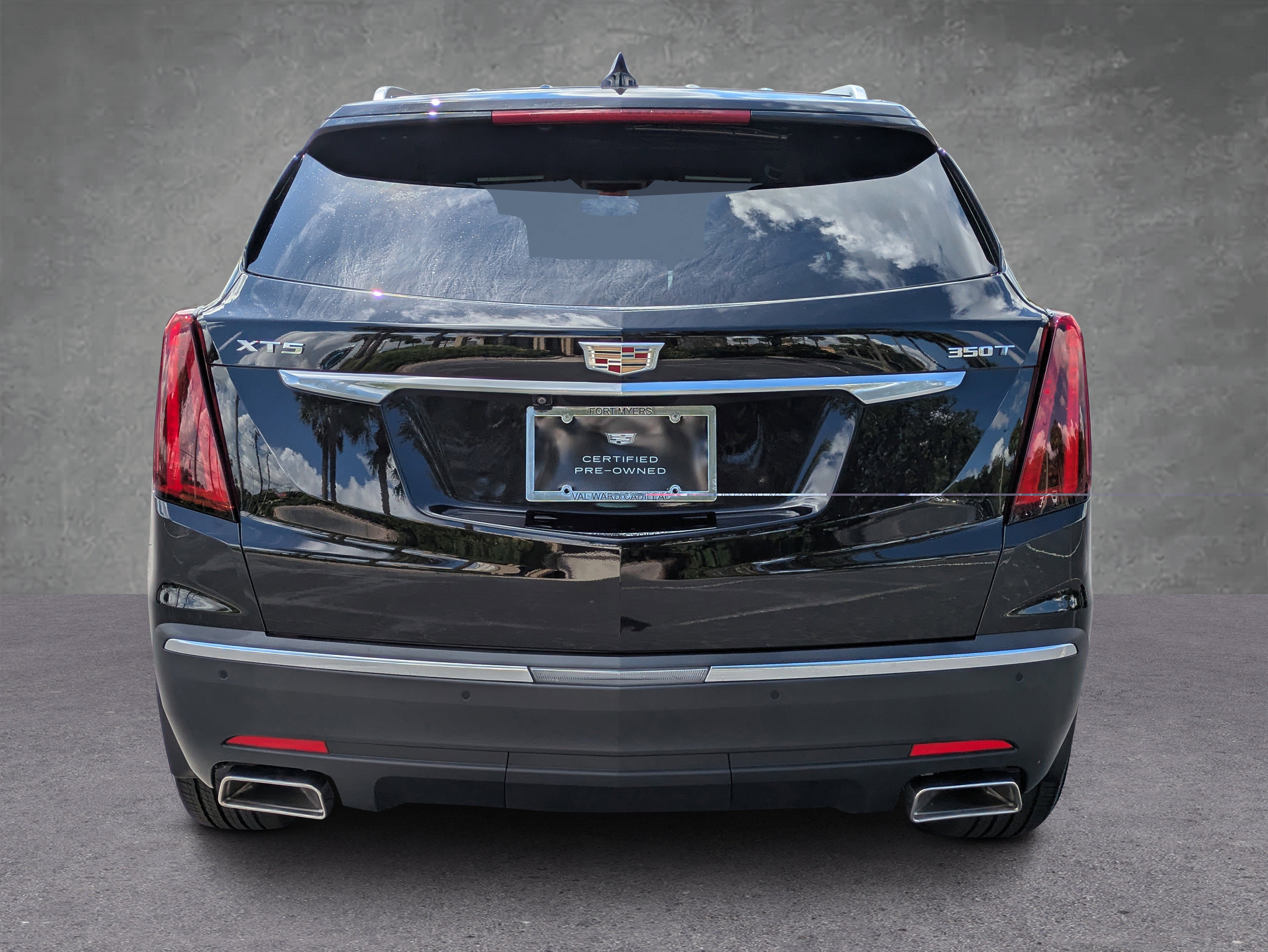 2025 Cadillac XT5 Luxury