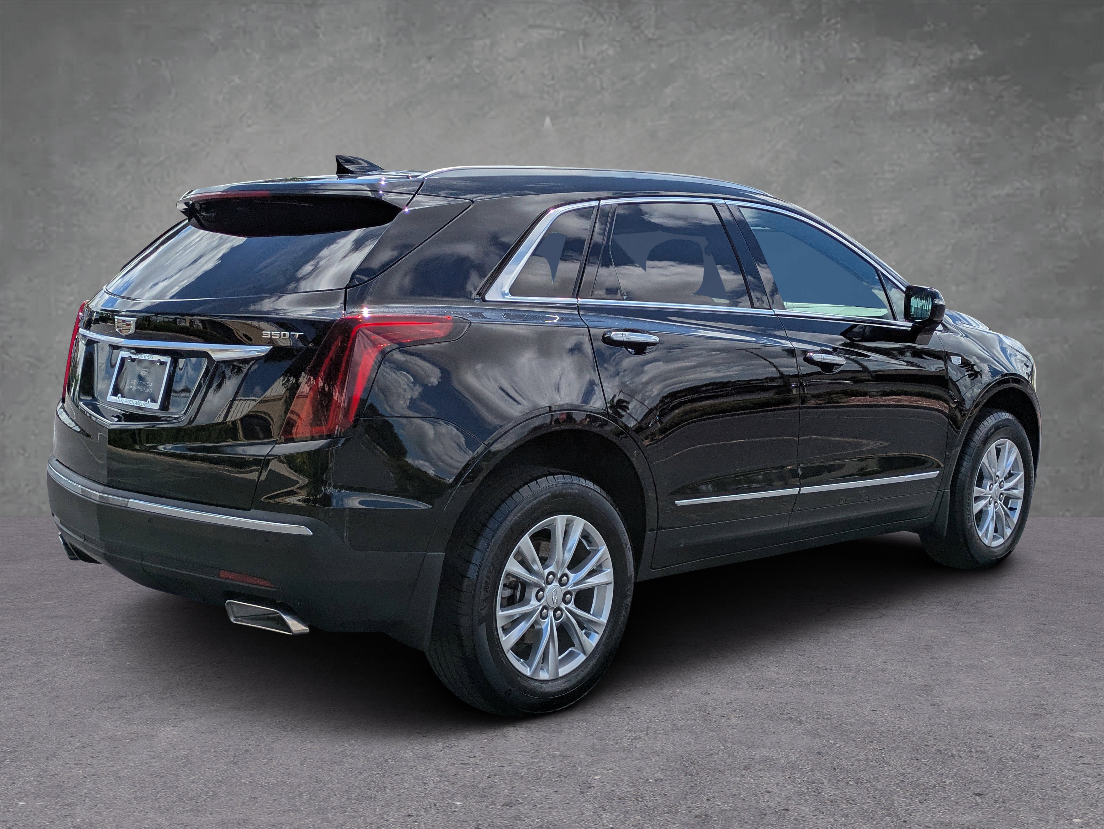 2025 Cadillac XT5 Luxury