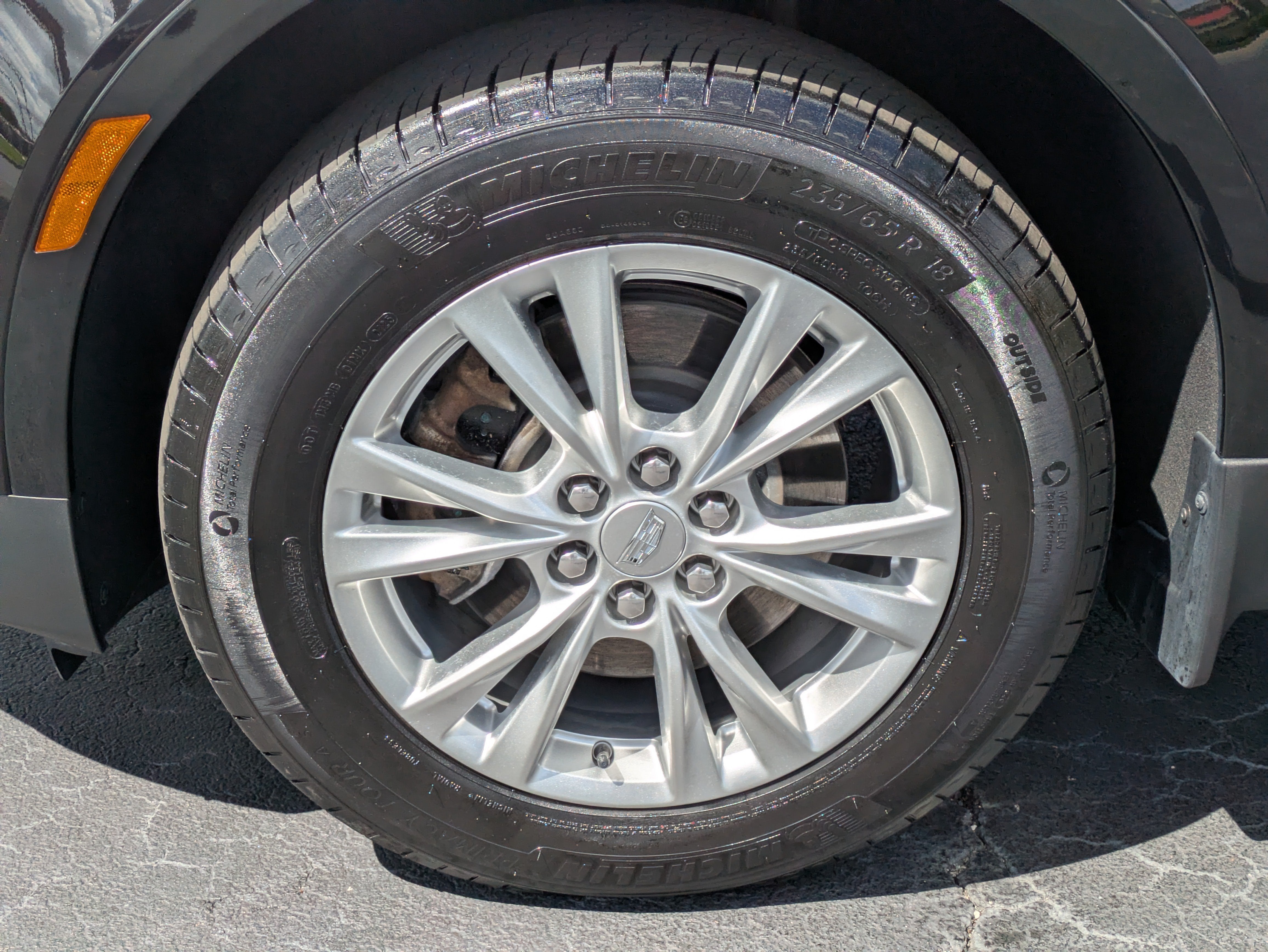 2025 Cadillac XT5 Luxury