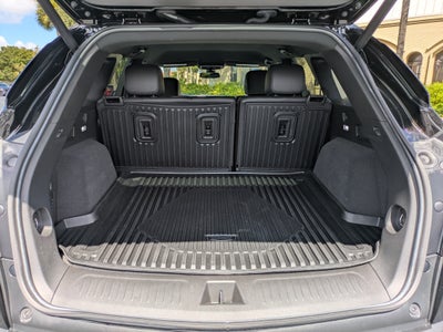 2025 Cadillac XT5 Luxury