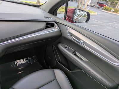 2023 Cadillac XT5 Luxury