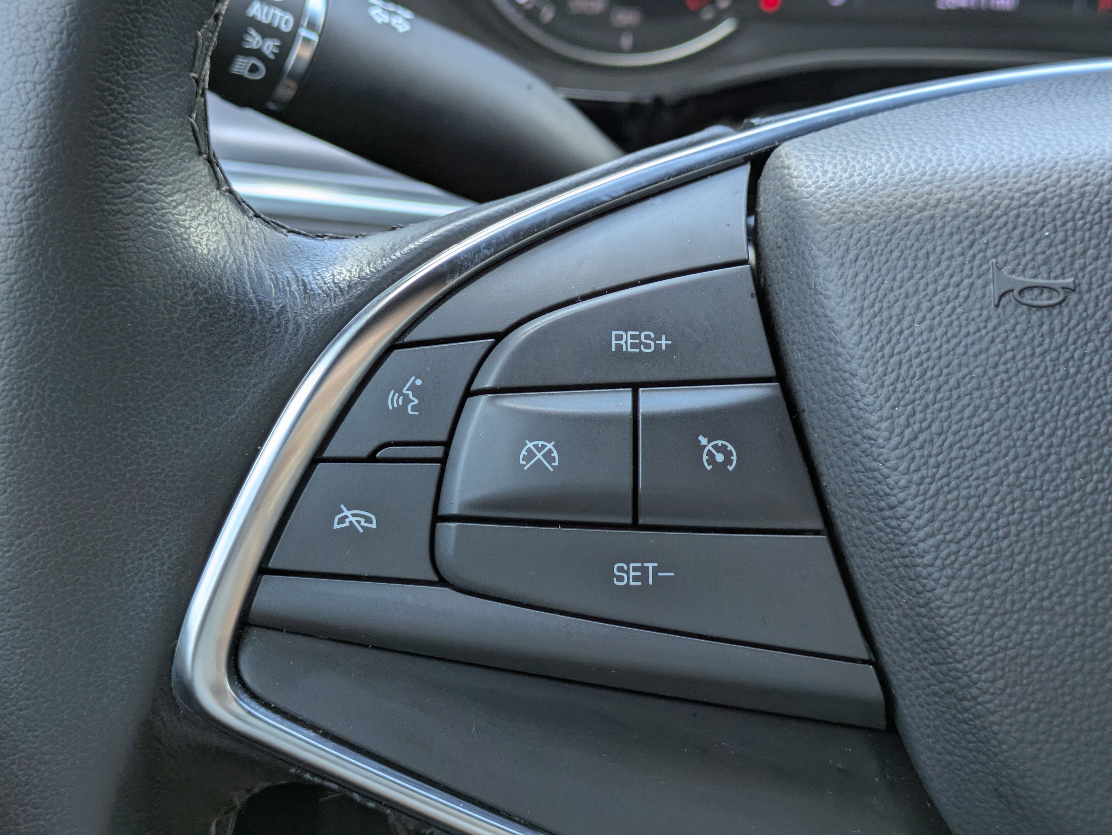2023 Cadillac XT5 Luxury