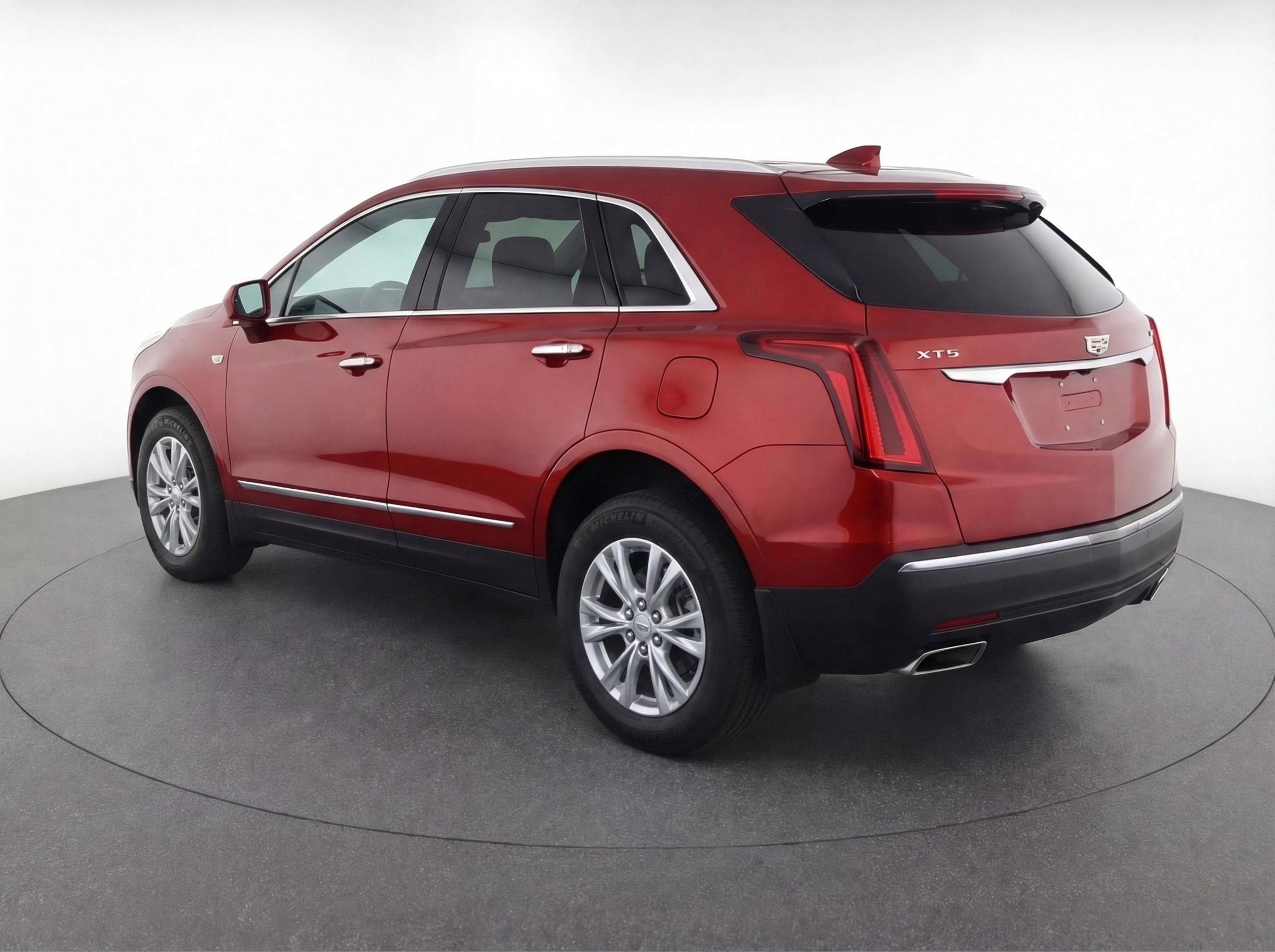 2023 Cadillac XT5 Luxury