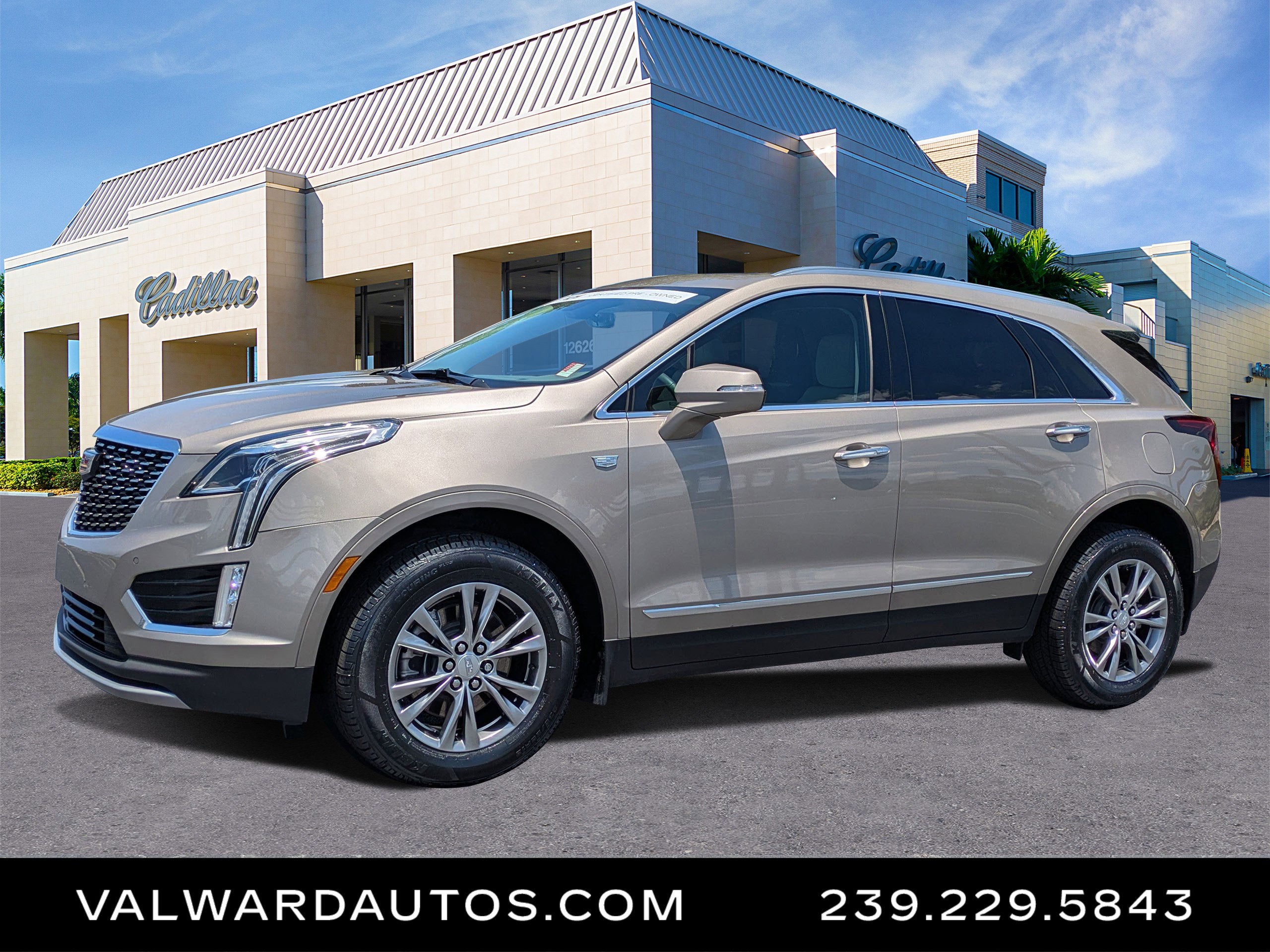 2022 Cadillac XT5 Premium Luxury