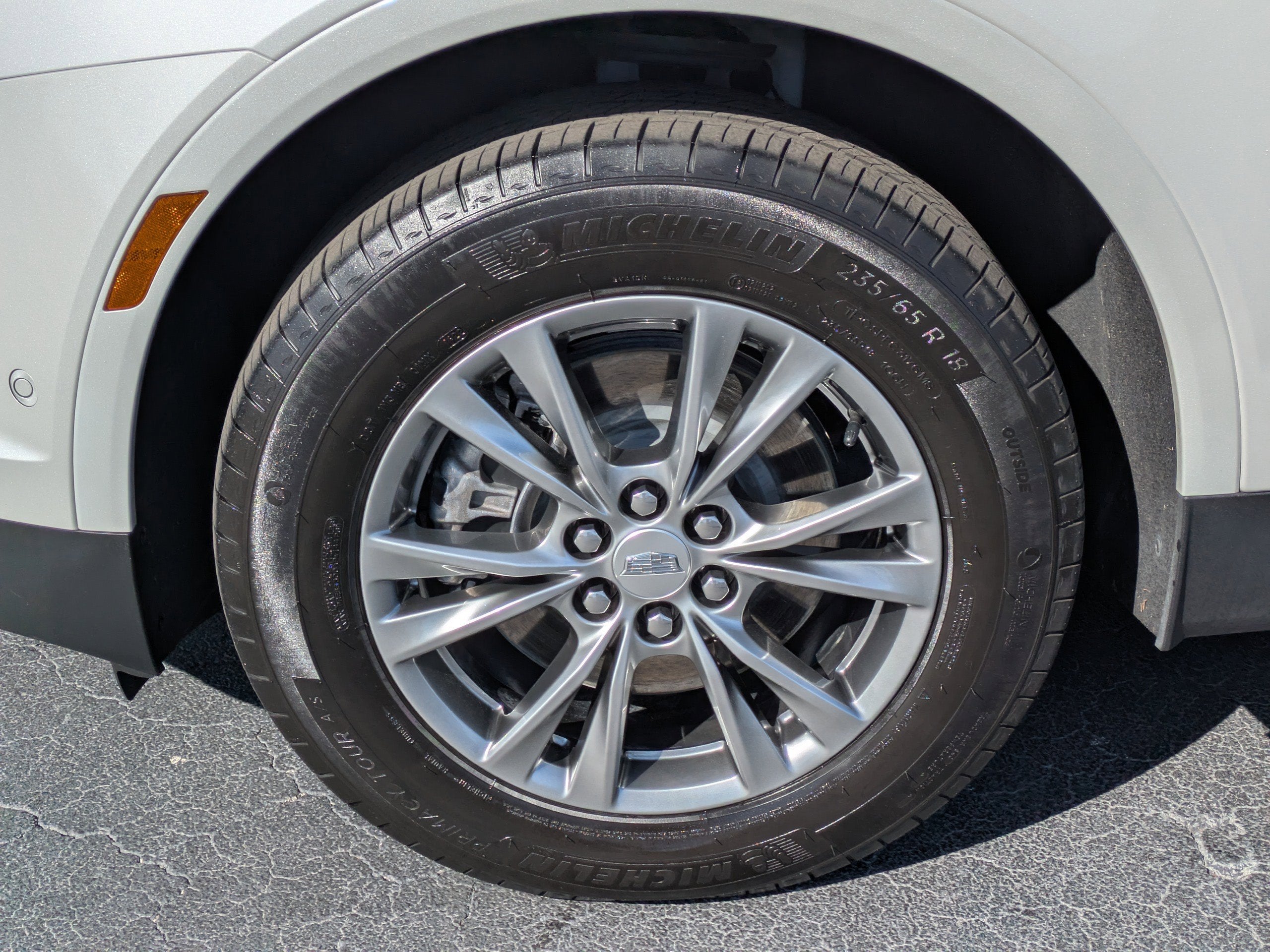 2022 Cadillac XT5 Premium Luxury