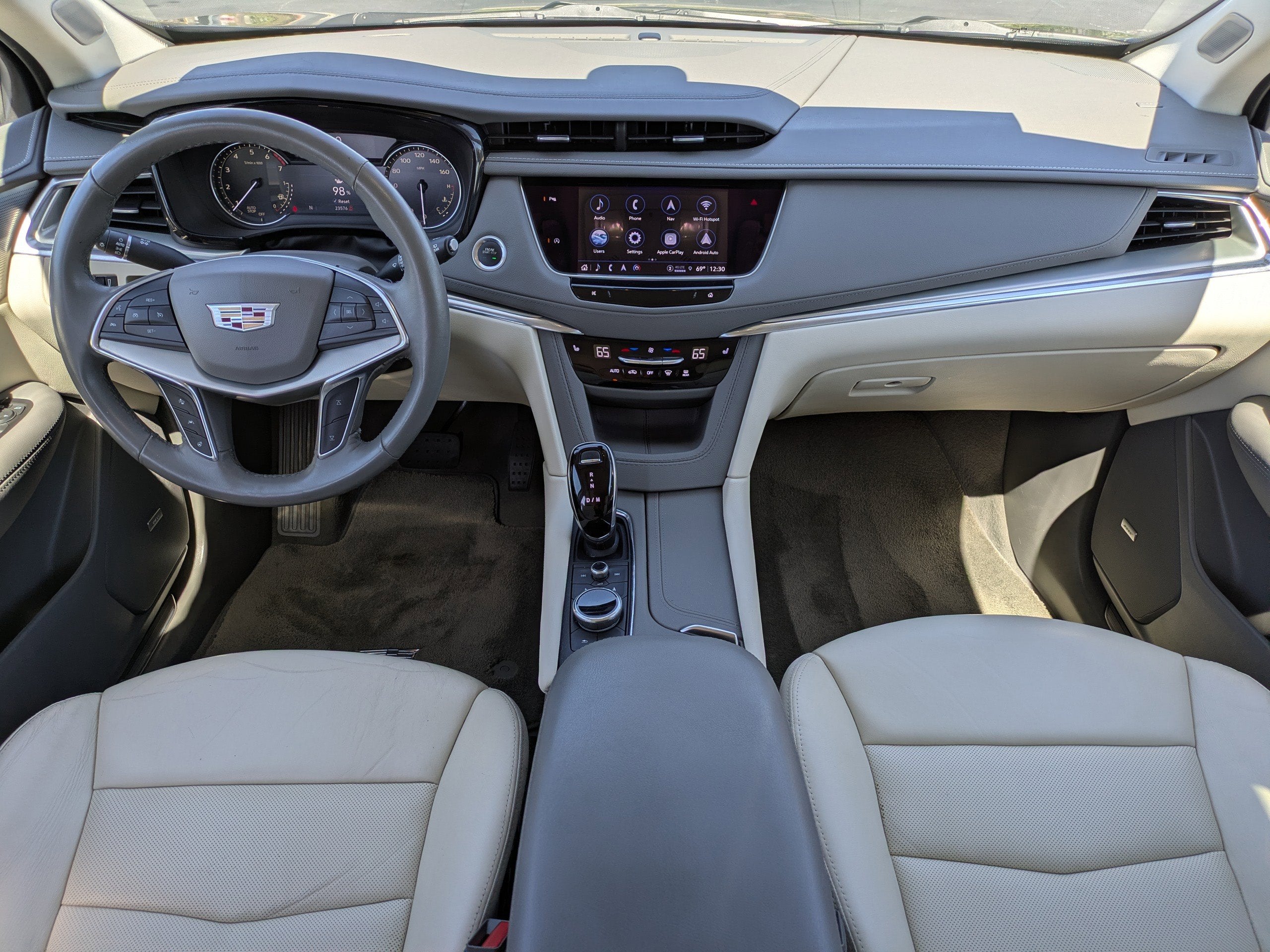 2023 Cadillac XT5 Premium Luxury