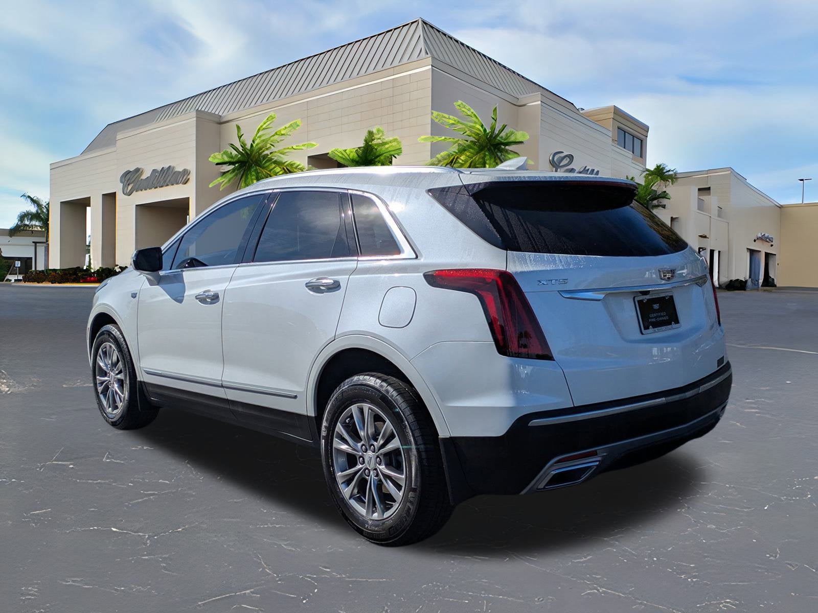 2022 Cadillac XT5 Premium Luxury
