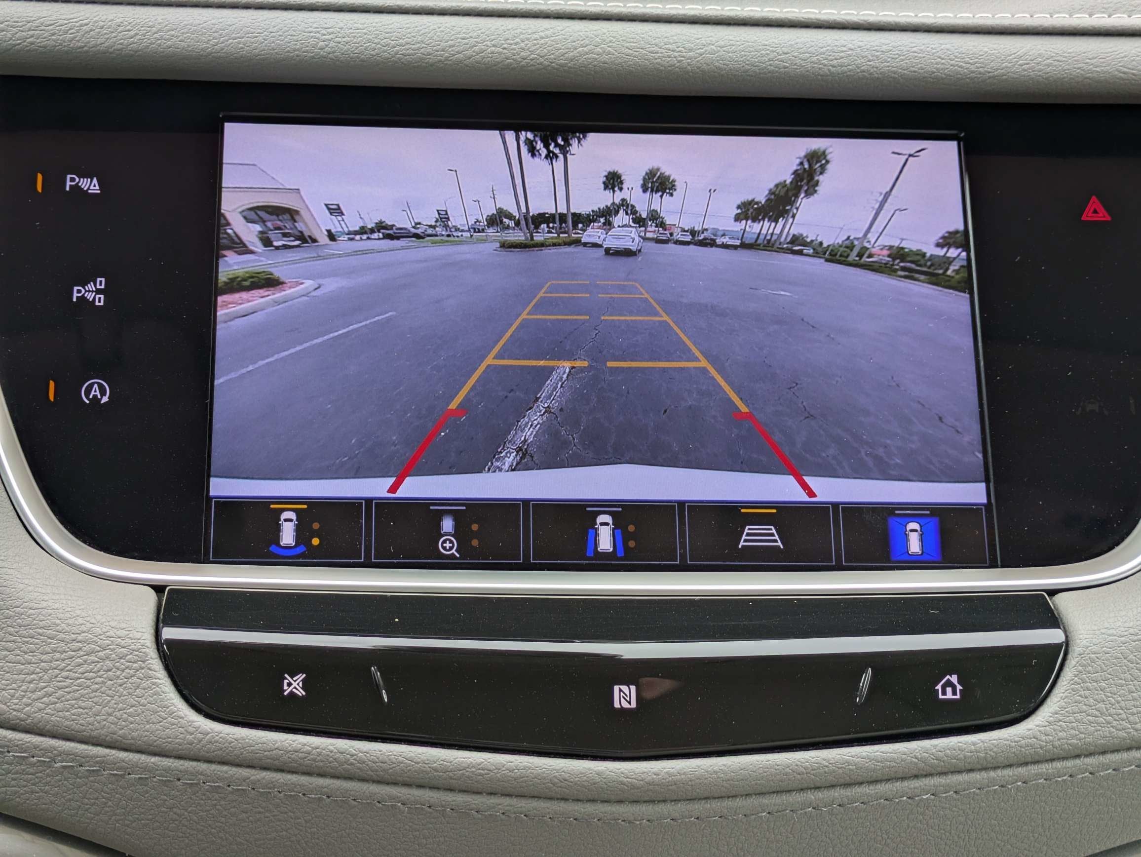 2021 Cadillac XT5 FWD Premium Luxury