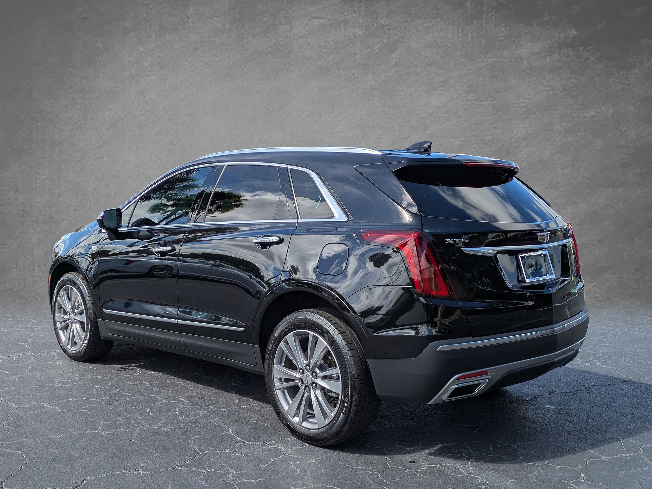 2024 Cadillac XT5 Premium Luxury