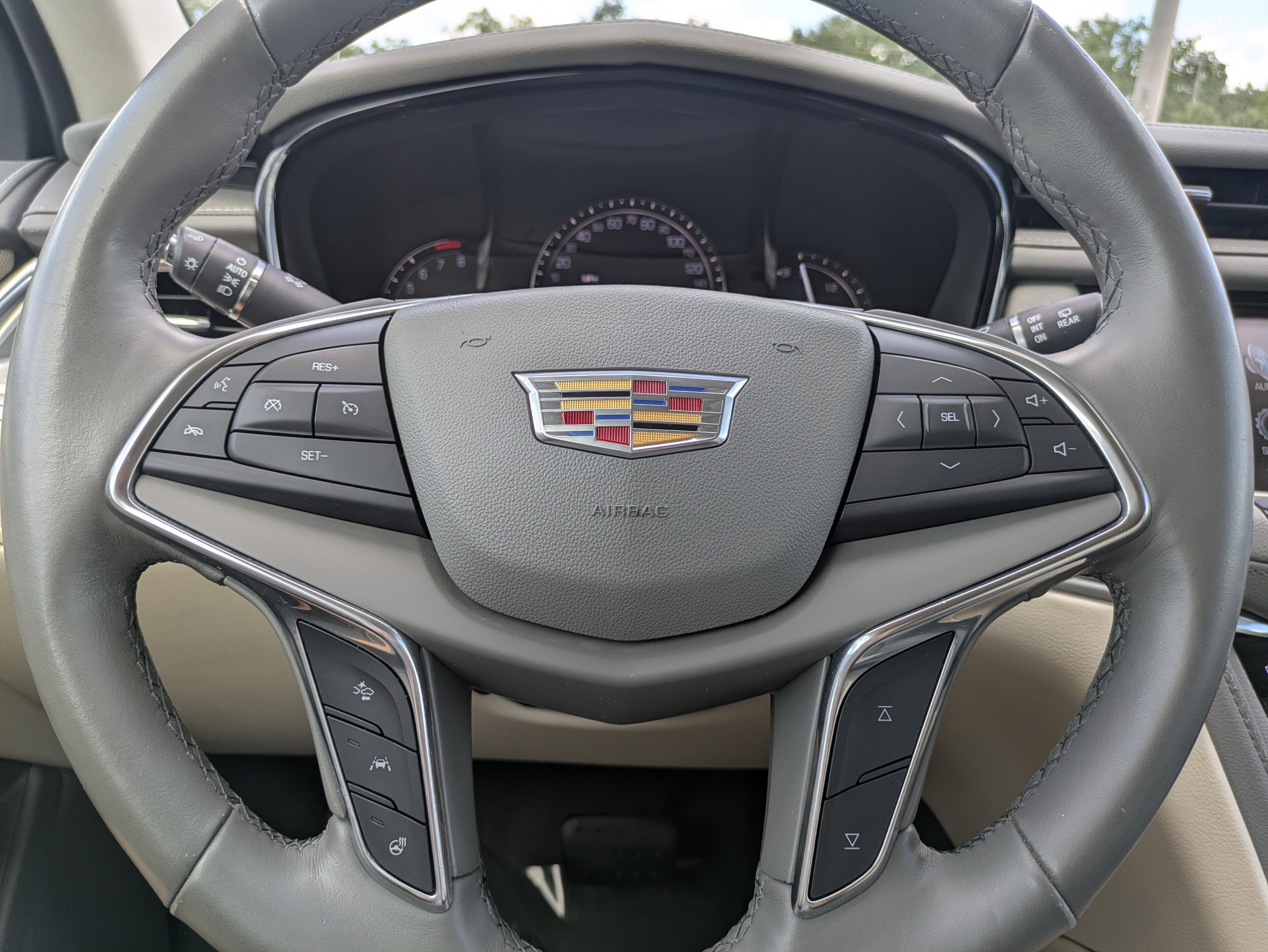 2019 Cadillac XT5 Luxury FWD