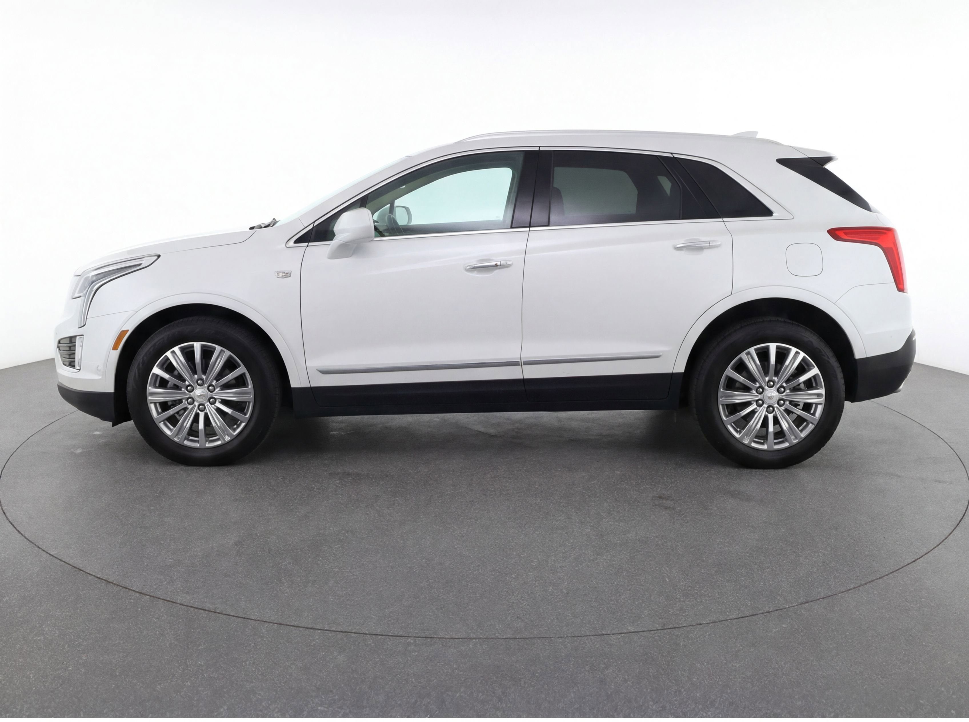 2019 Cadillac XT5 Luxury FWD