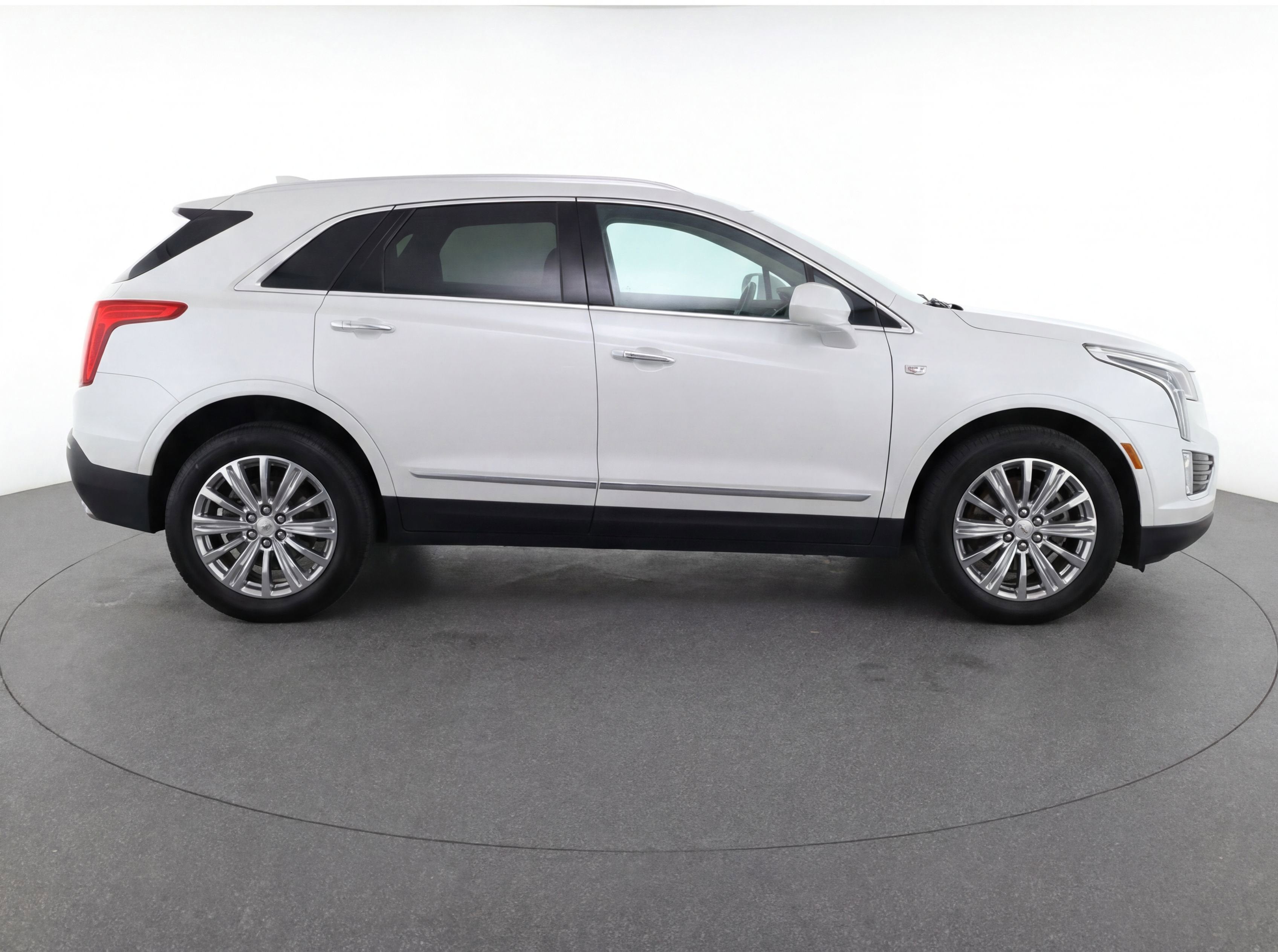 2019 Cadillac XT5 Luxury FWD