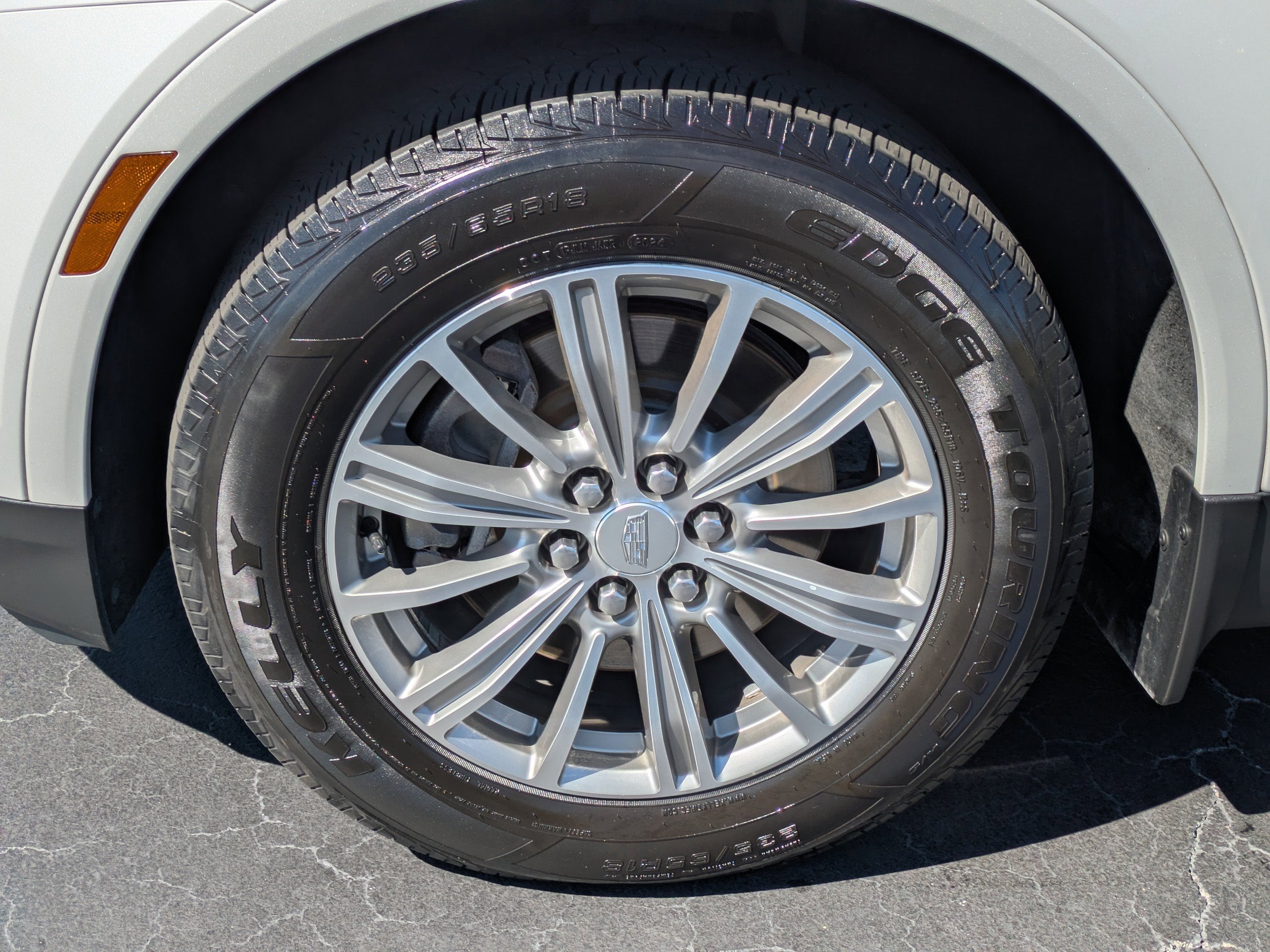 2019 Cadillac XT5 Luxury FWD