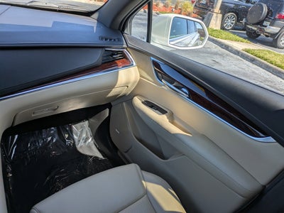 2019 Cadillac XT5 Luxury FWD