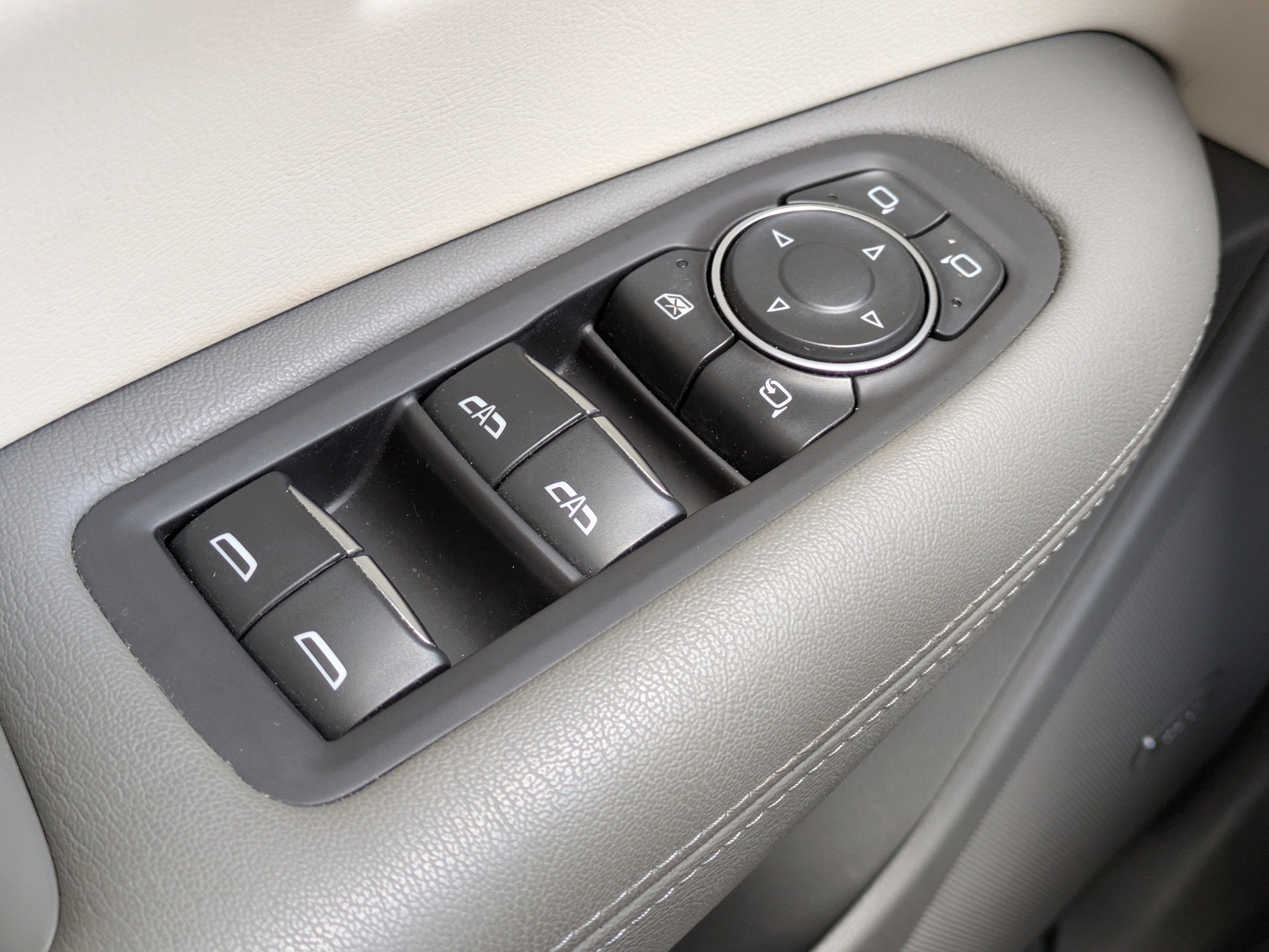 2021 Cadillac XT5 FWD Premium Luxury