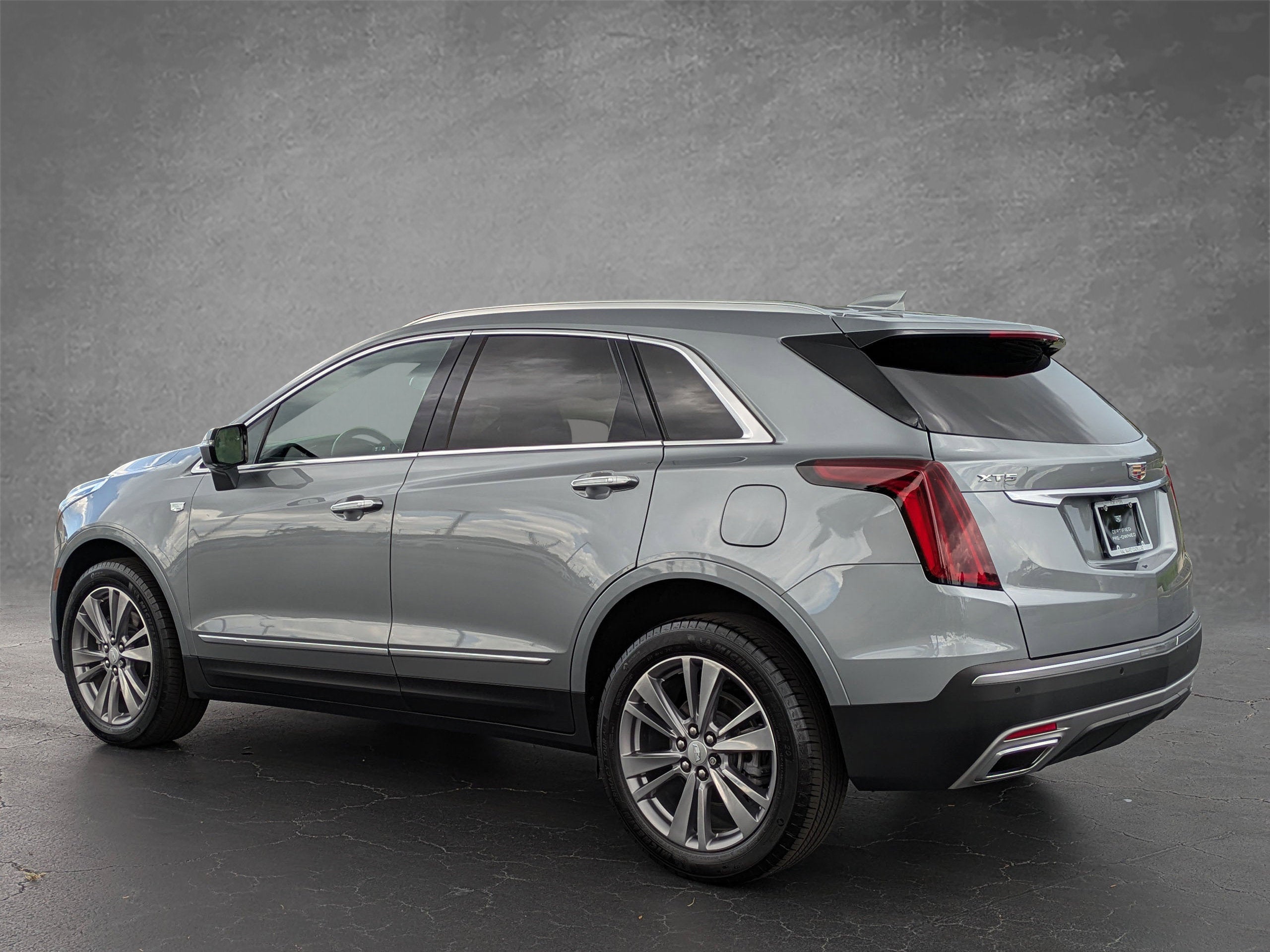 2024 Cadillac XT5 Premium Luxury