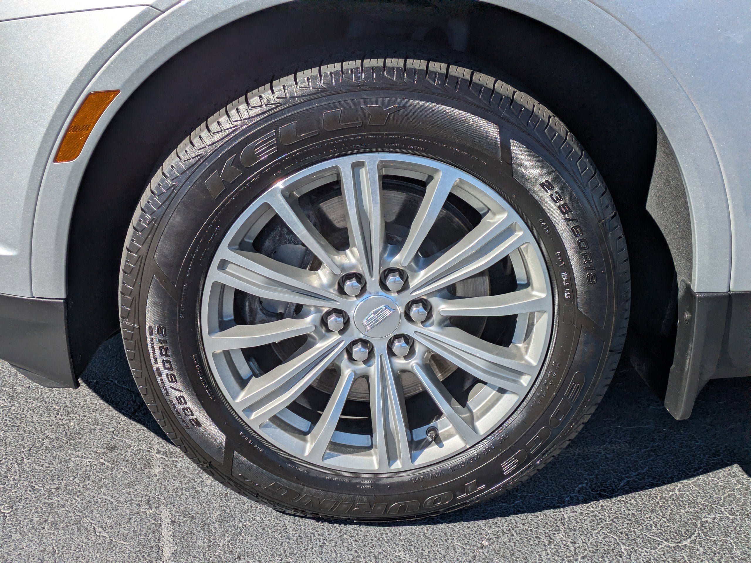 2018 Cadillac XT5 Luxury FWD