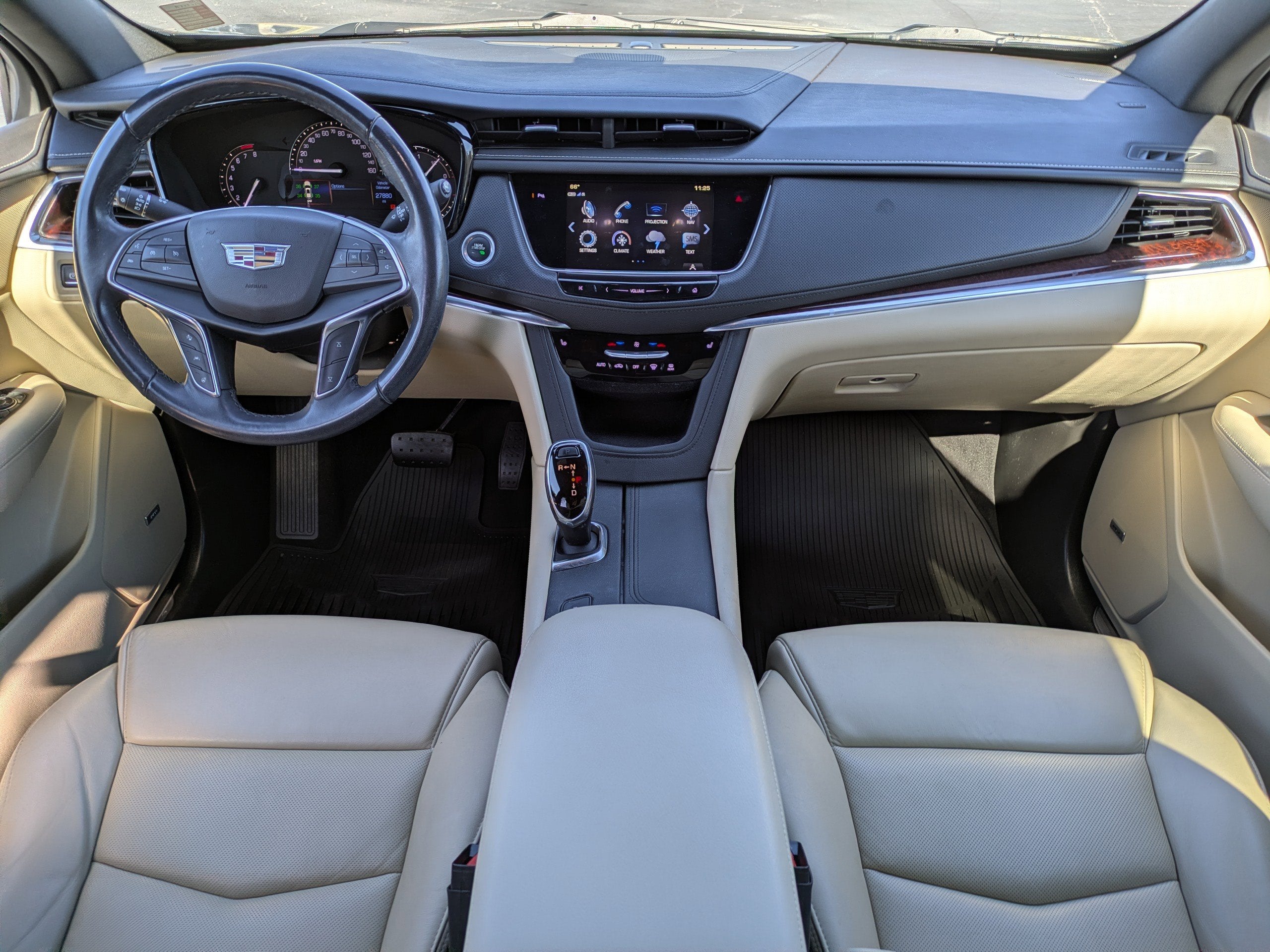 2018 Cadillac XT5 Luxury FWD