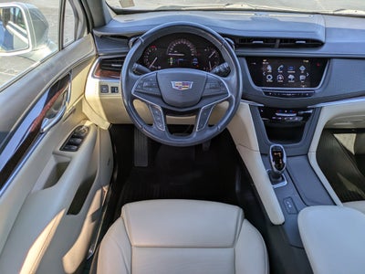 2018 Cadillac XT5 Luxury FWD