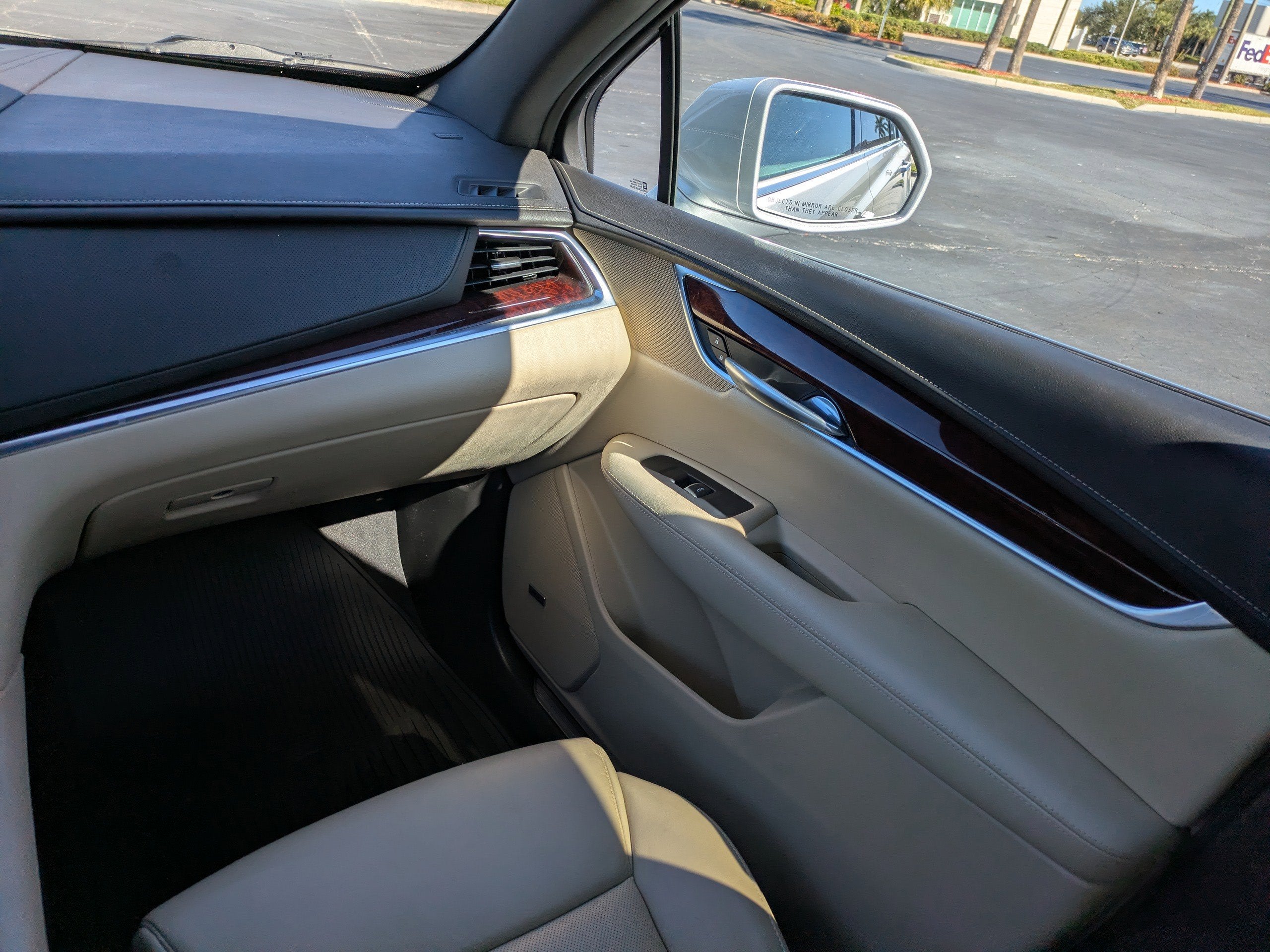 2018 Cadillac XT5 Luxury FWD