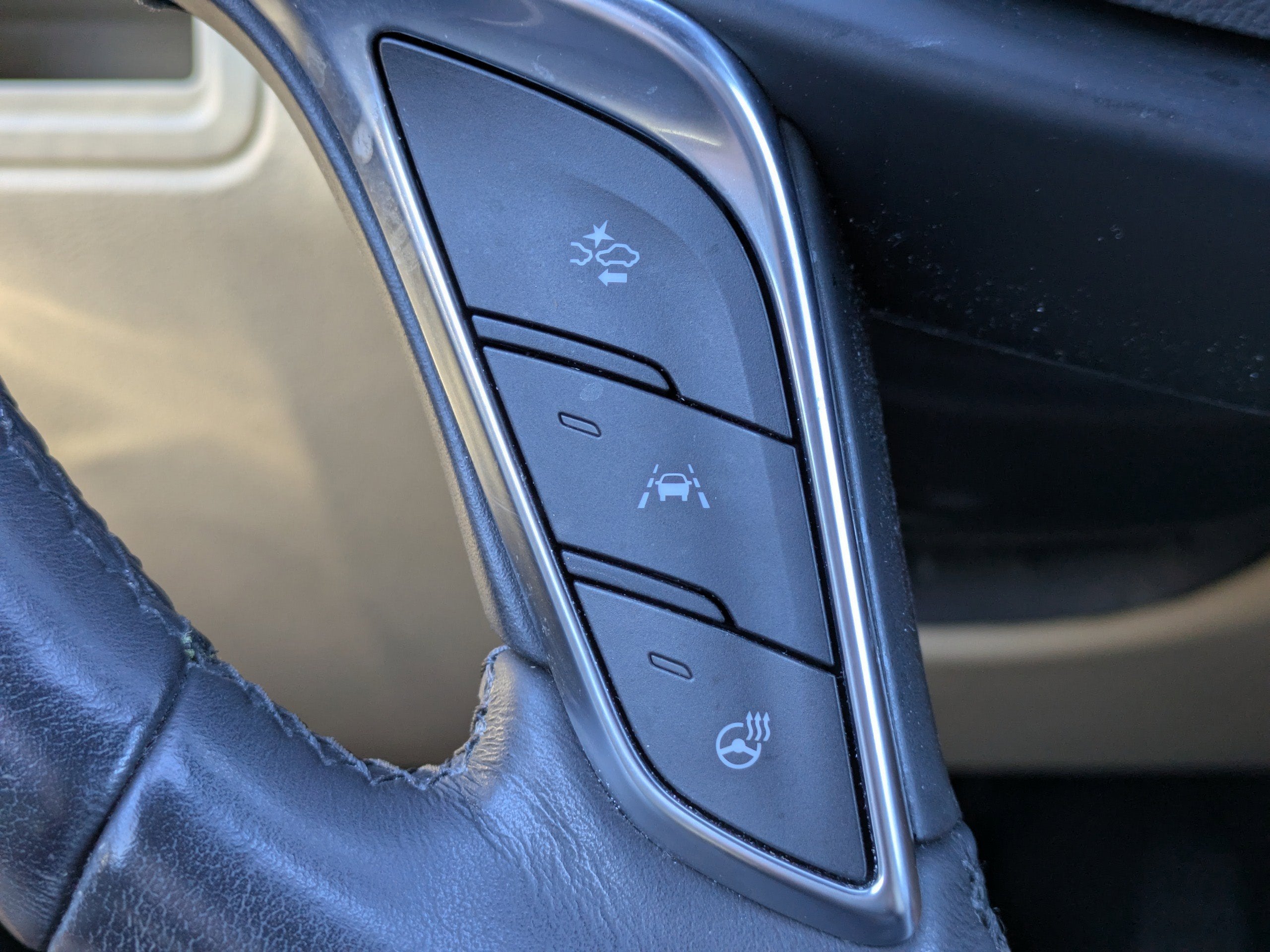 2018 Cadillac XT5 Luxury FWD