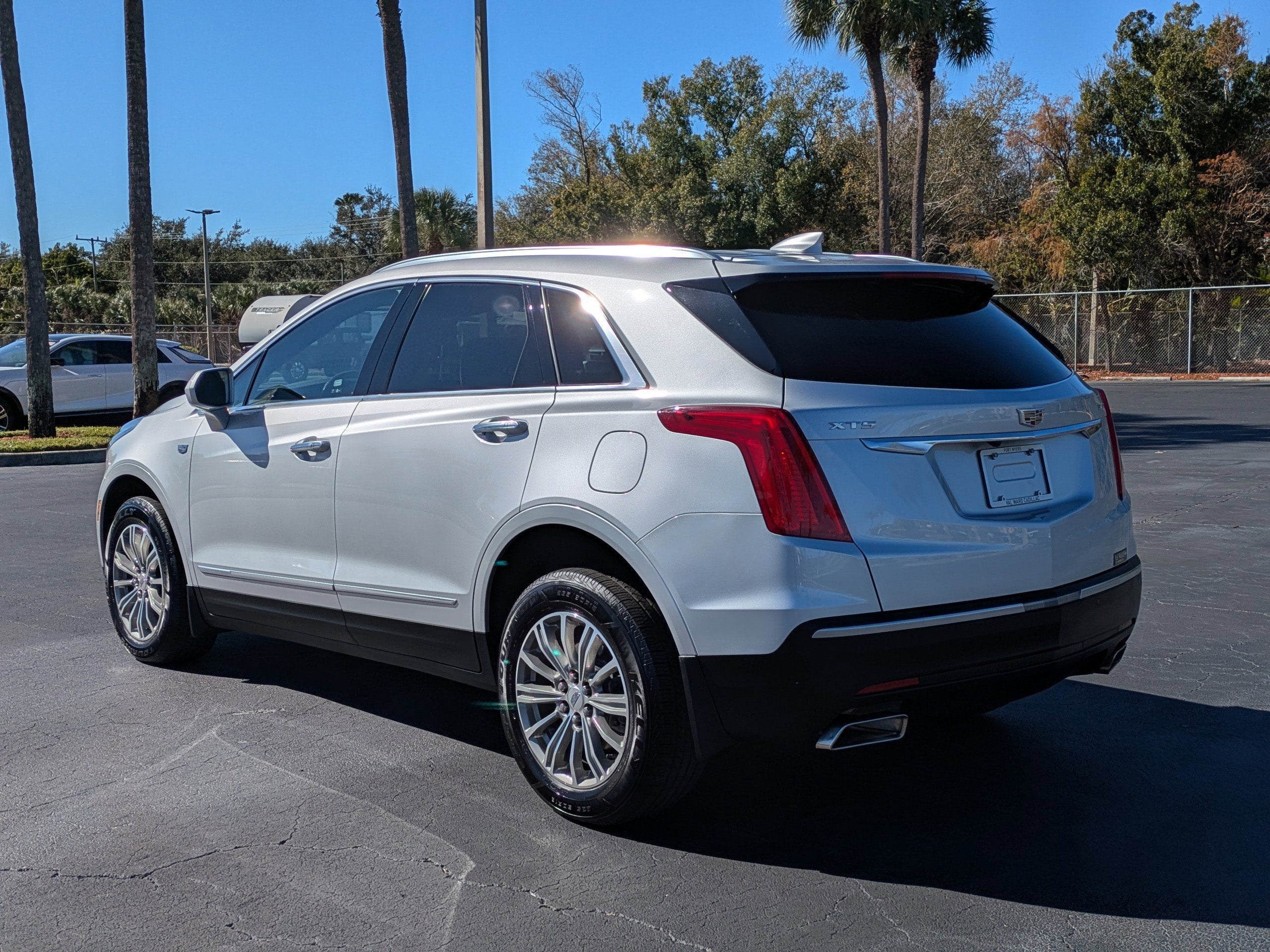 2018 Cadillac XT5 Luxury FWD