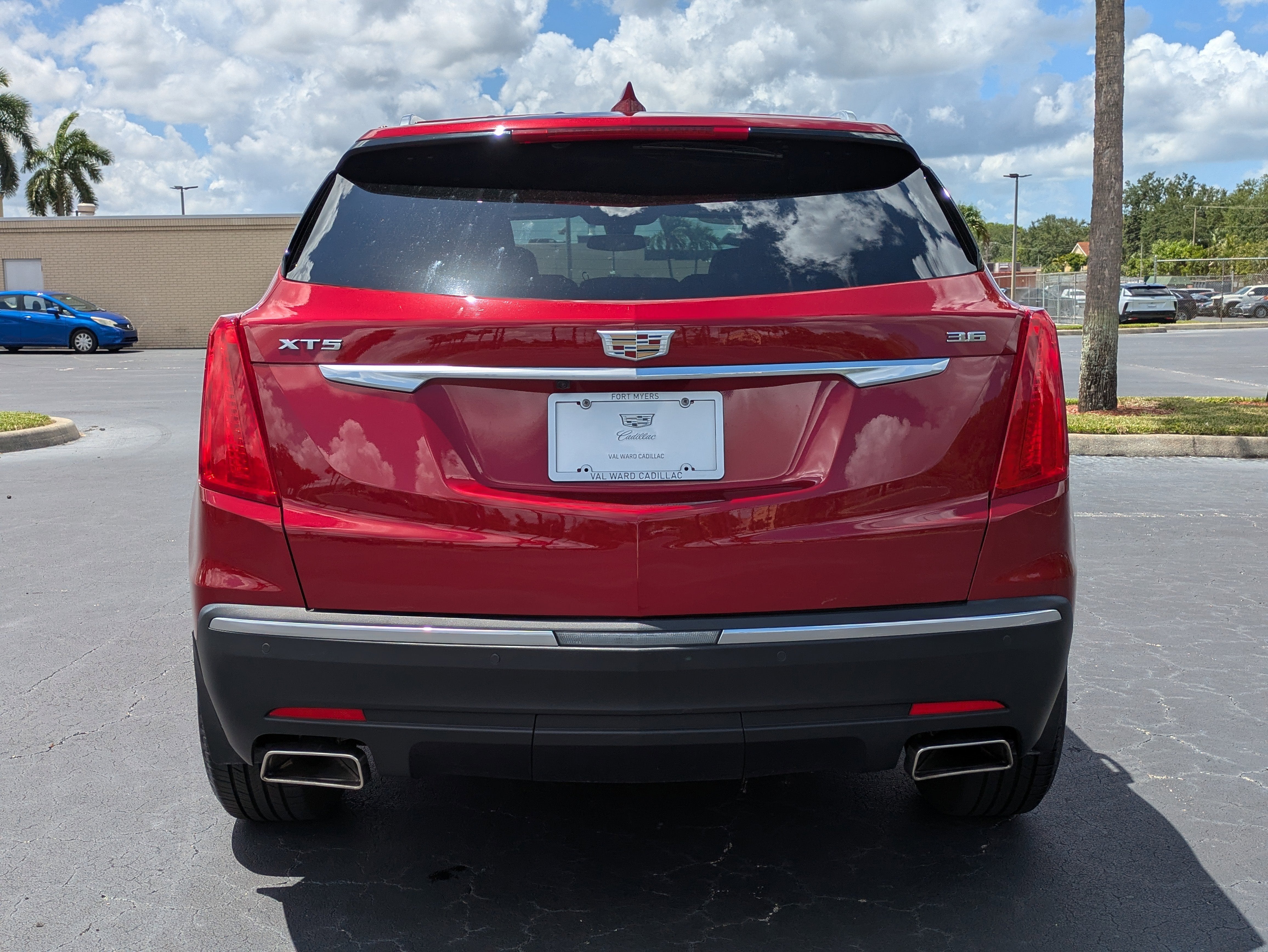 2019 Cadillac XT5 Luxury FWD