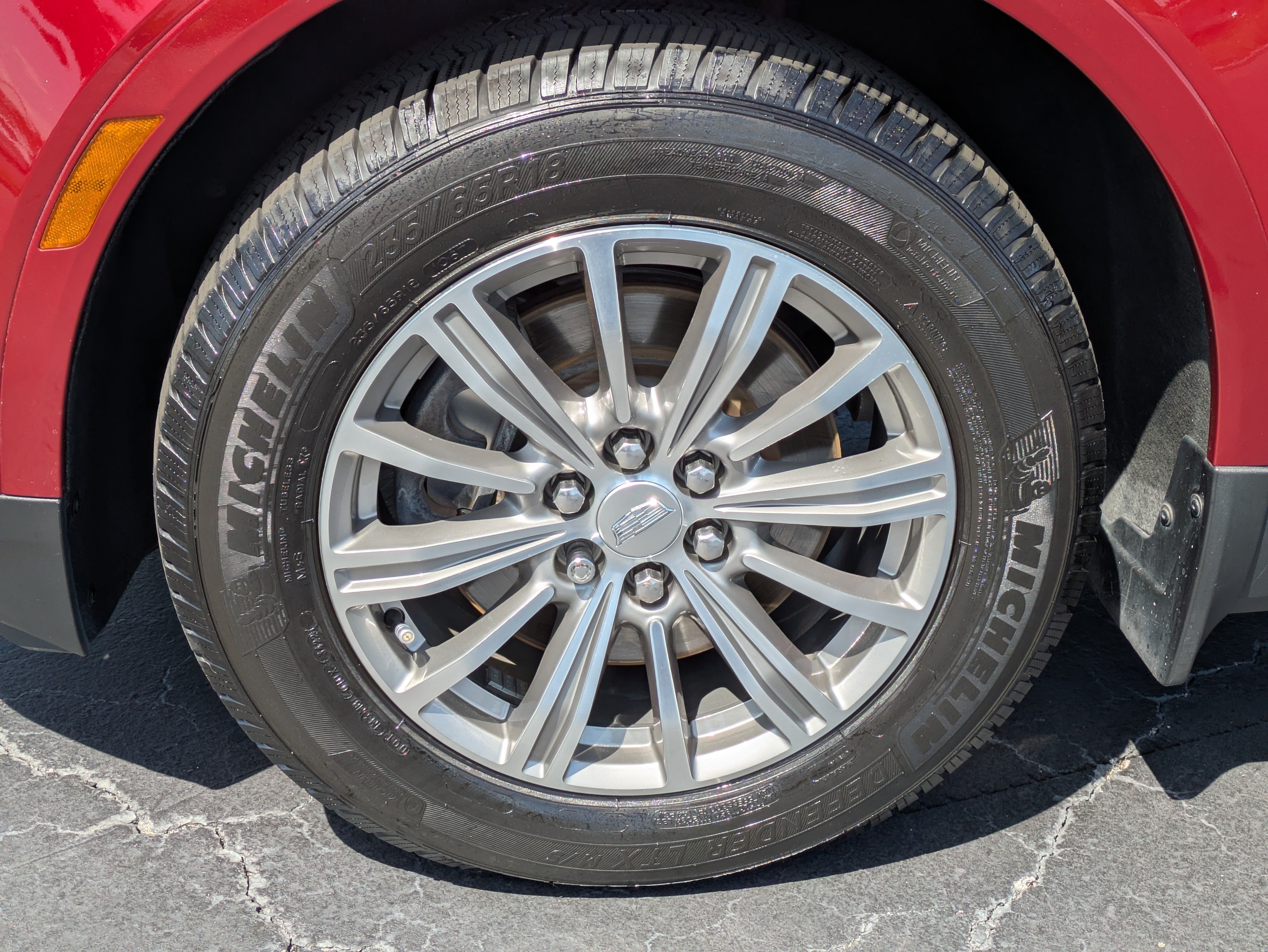 2019 Cadillac XT5 Luxury FWD
