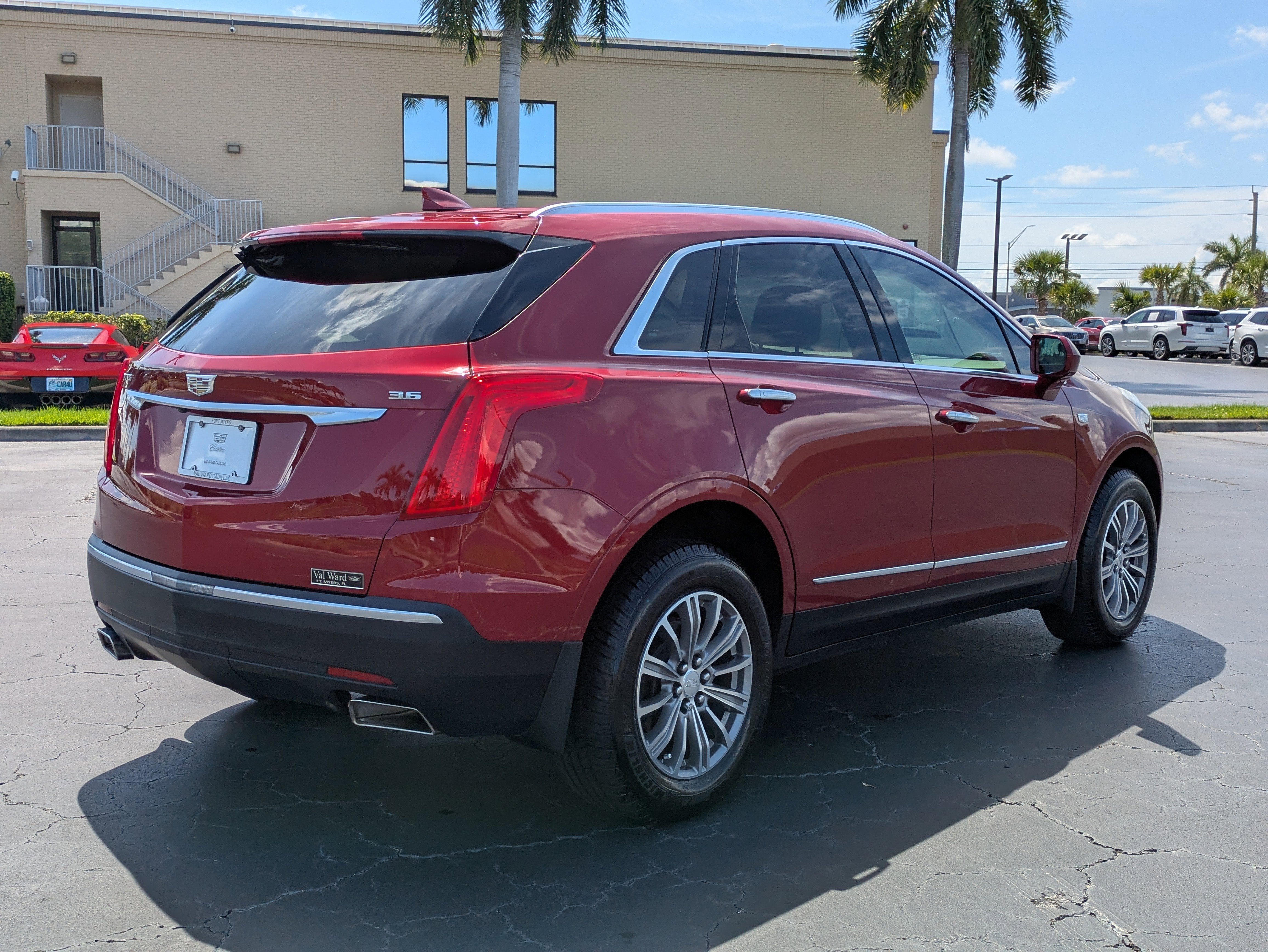 2019 Cadillac XT5 Luxury FWD