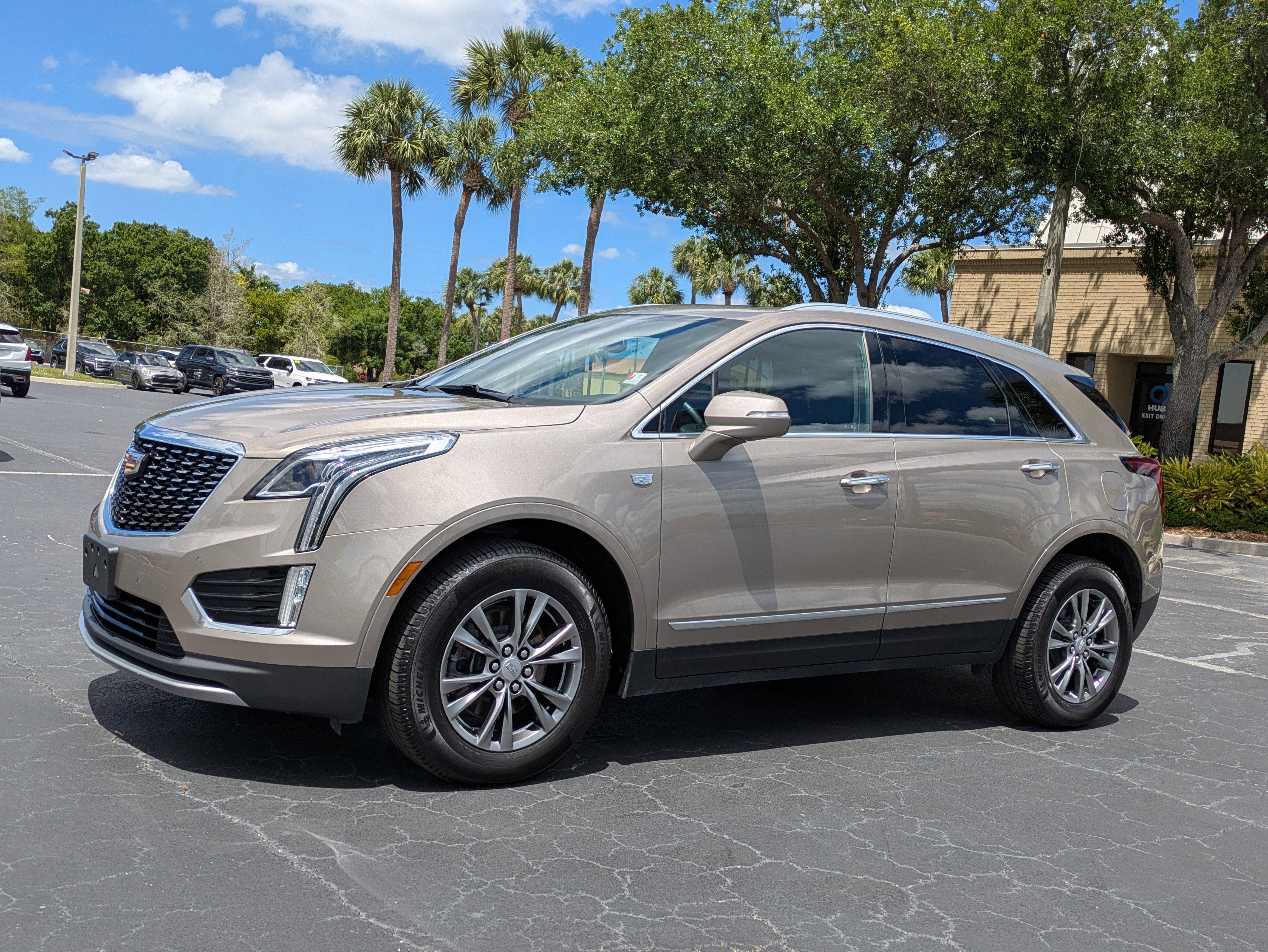 2023 Cadillac XT5 Premium Luxury