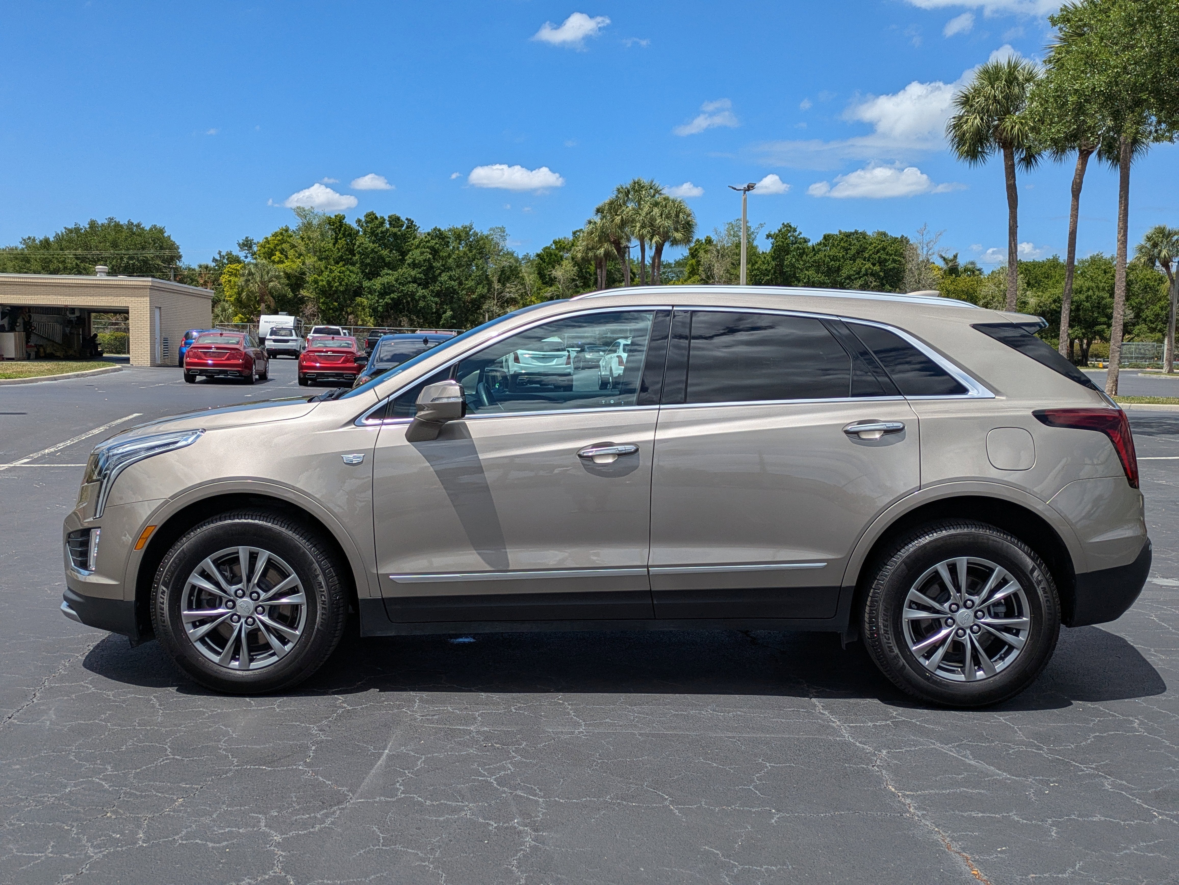 2023 Cadillac XT5 Premium Luxury