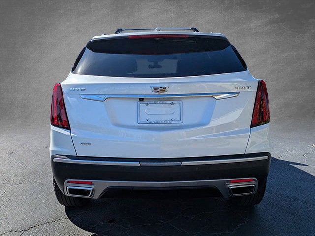 2022 Cadillac XT5 Premium Luxury