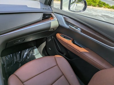 2025 Cadillac XT5 Premium Luxury