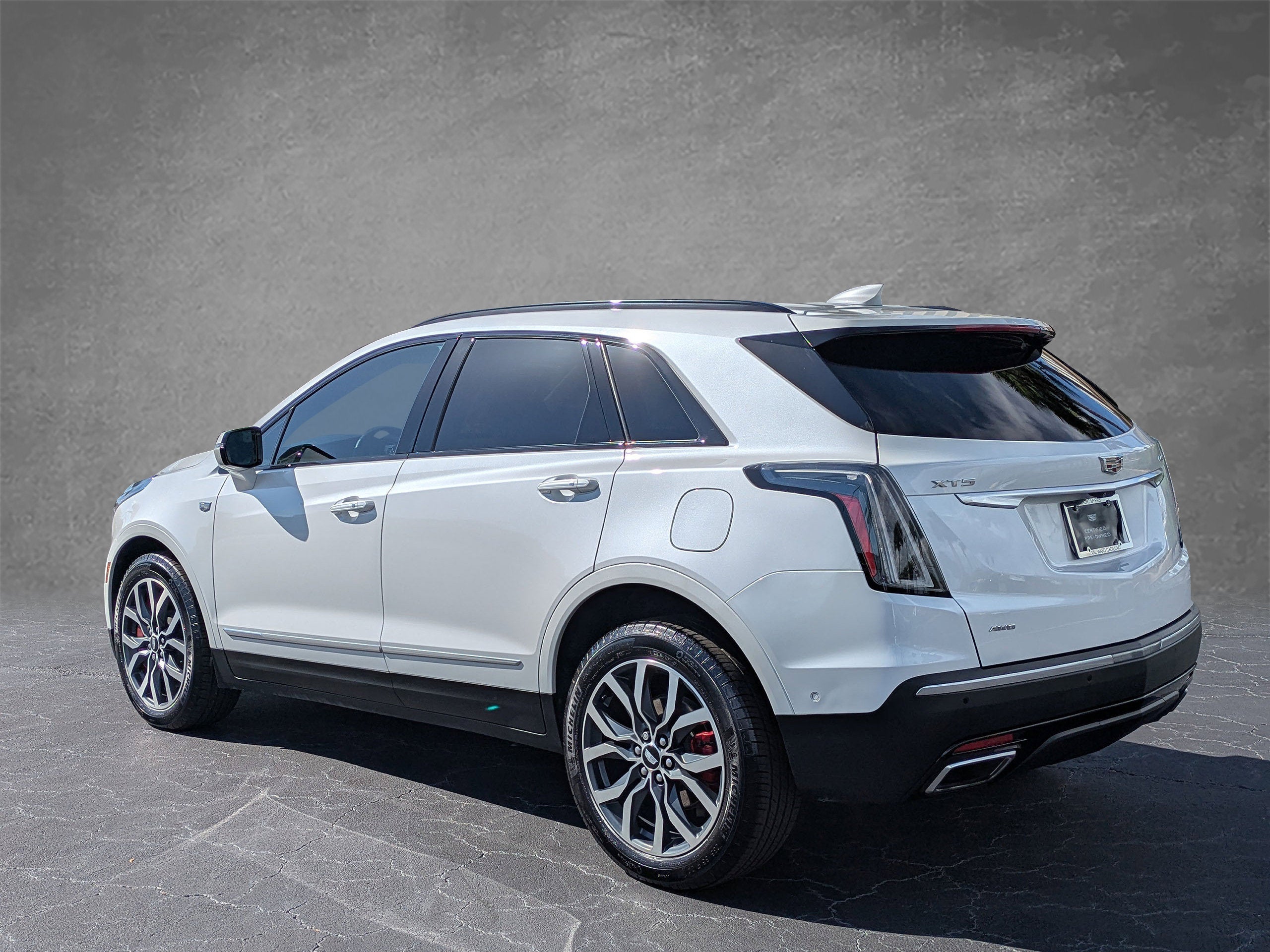 2023 Cadillac XT5 AWD Sport