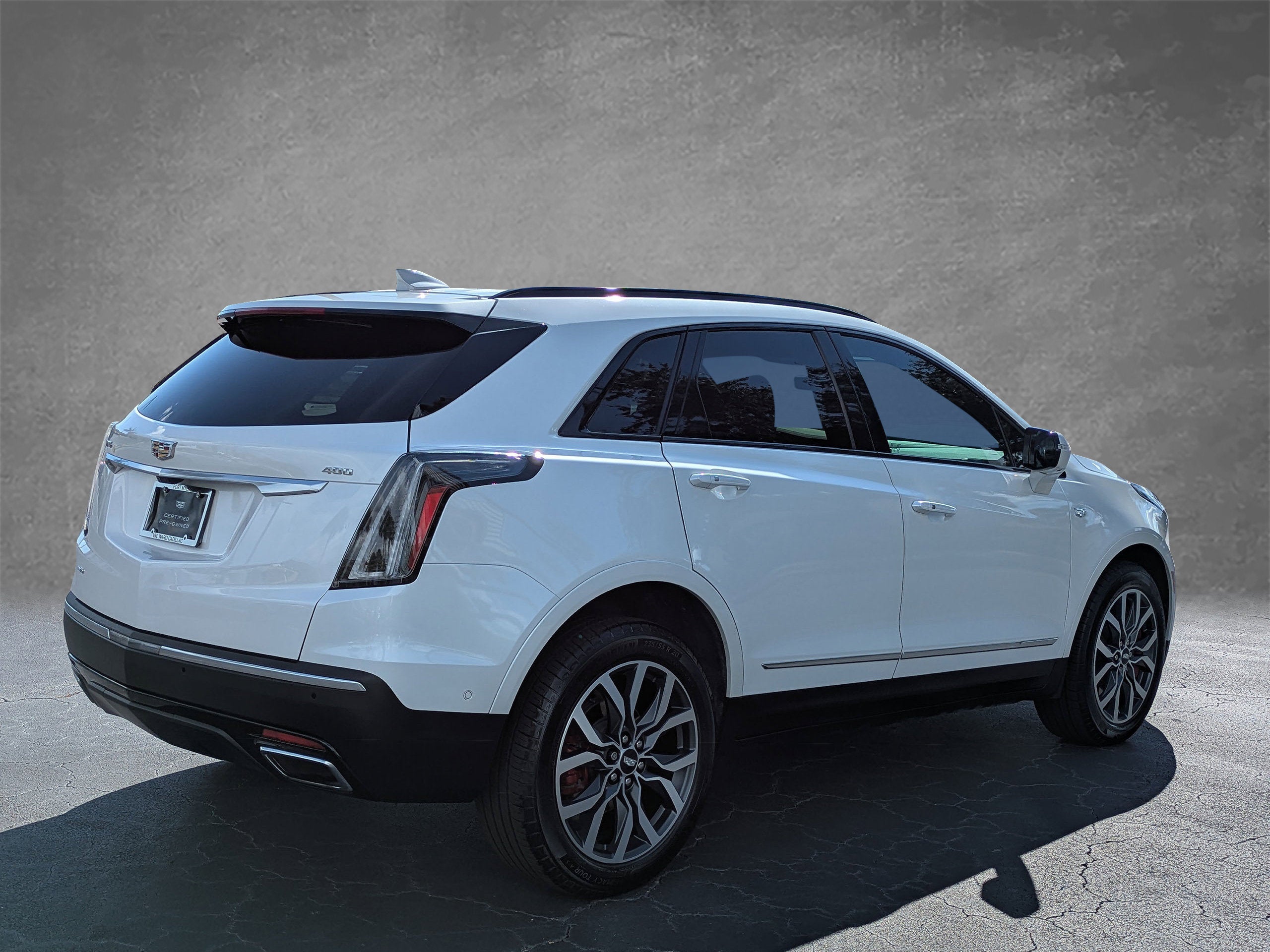 2023 Cadillac XT5 AWD Sport