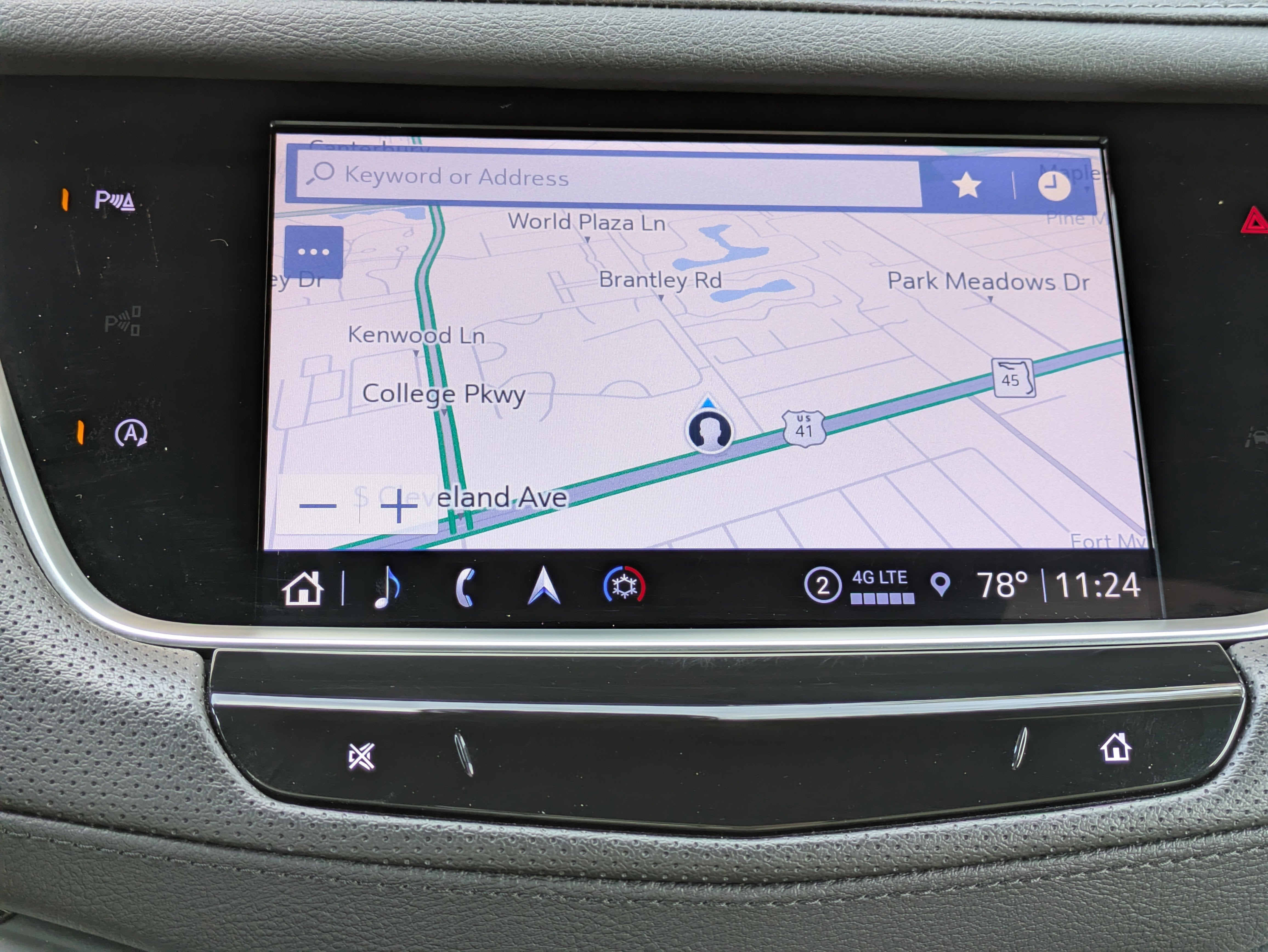 2025 Cadillac XT5 Sport