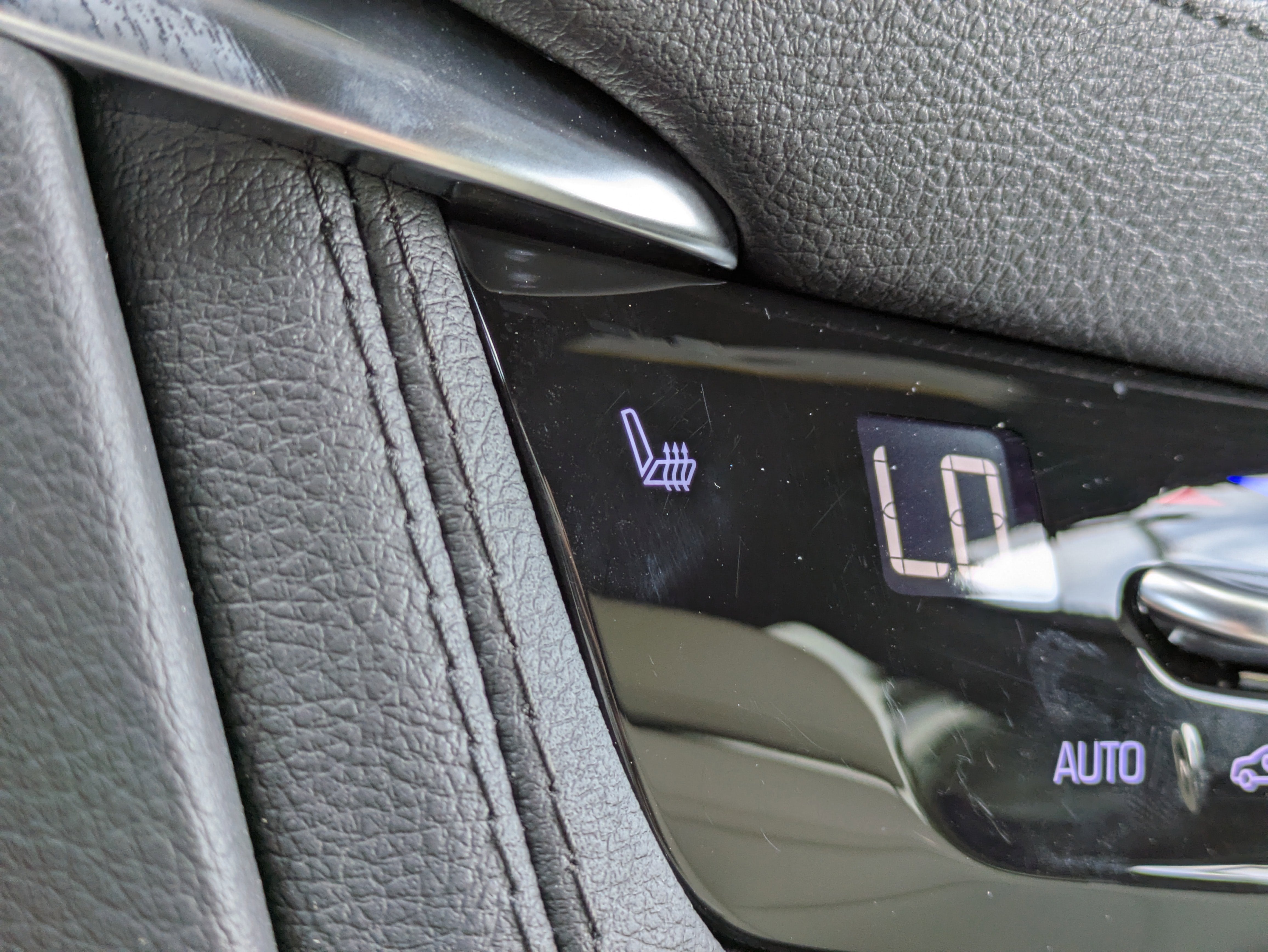 2025 Cadillac XT5 Sport