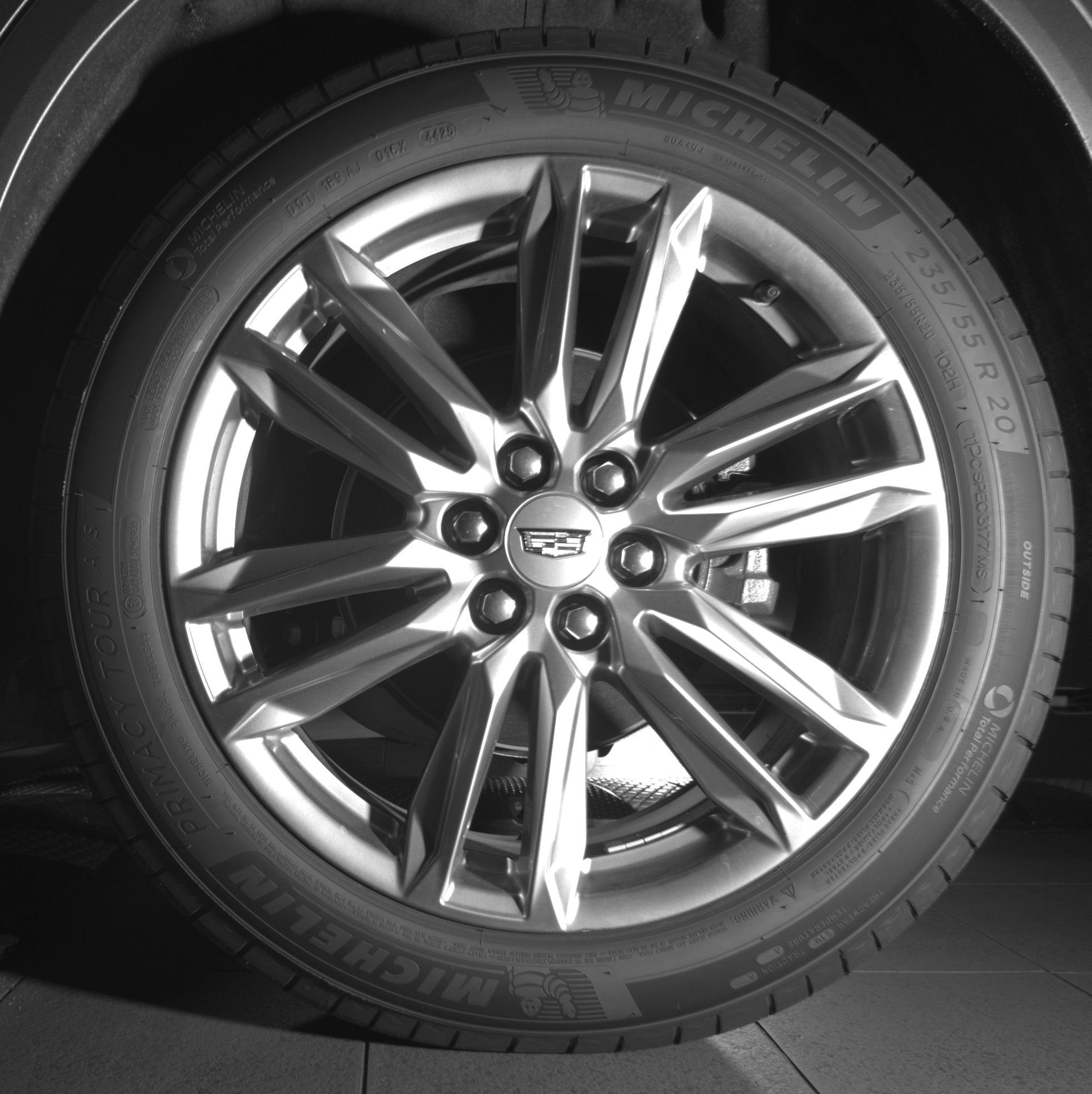 2023 Cadillac XT5 Sport