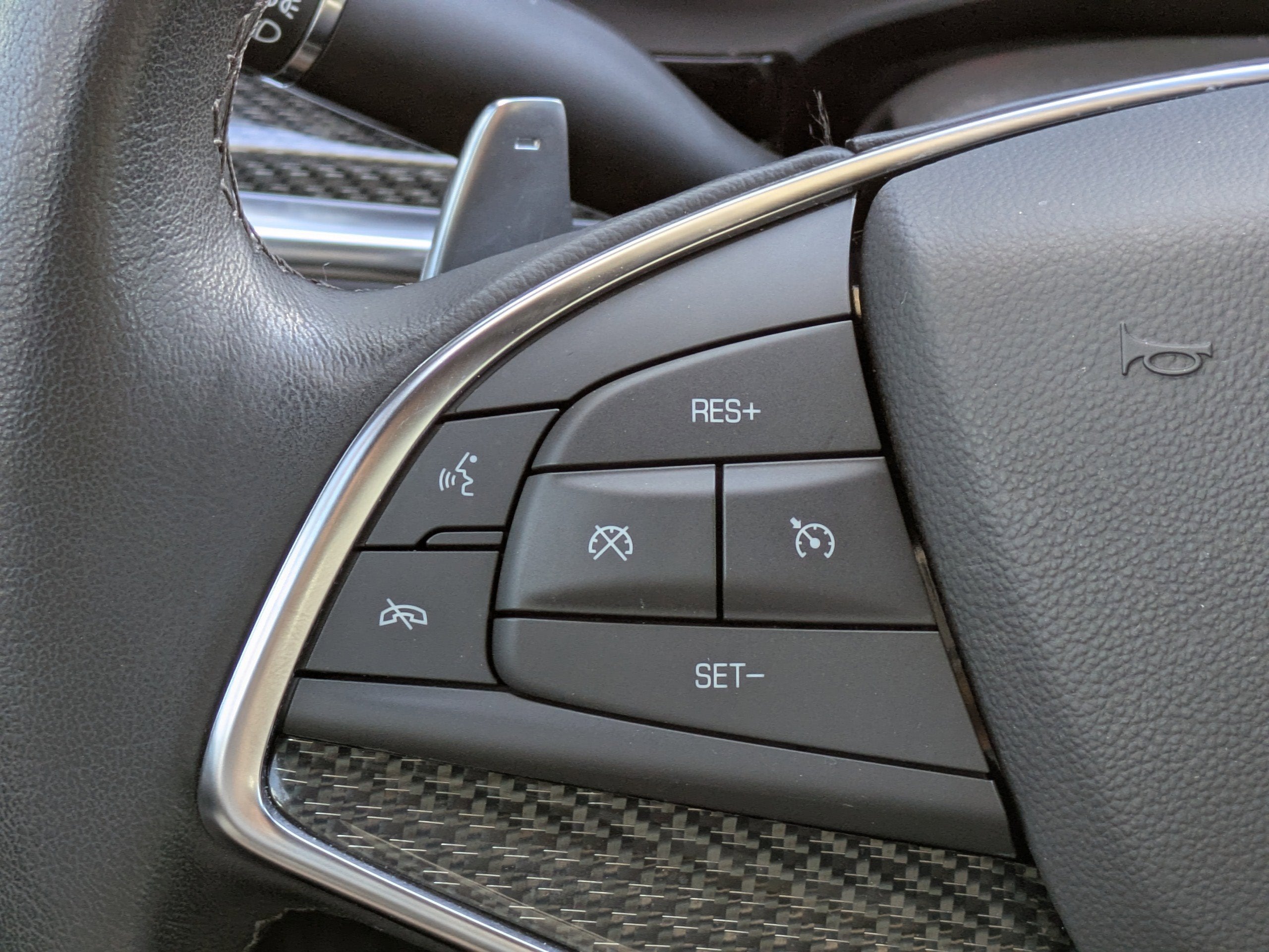 2023 Cadillac XT5 Sport