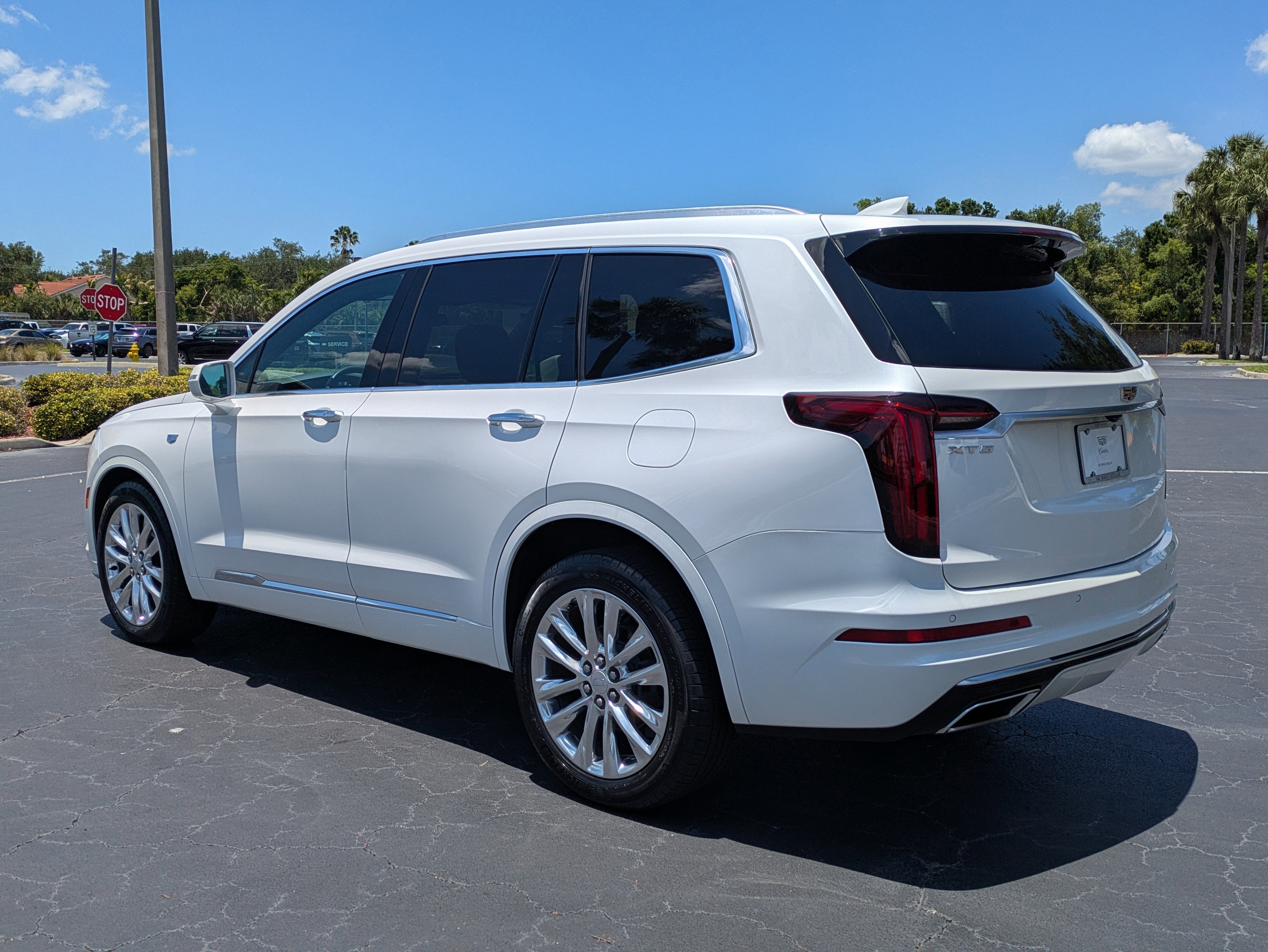 2020 Cadillac XT6 FWD Premium Luxury