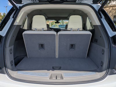 2023 Cadillac XT6 FWD Premium Luxury