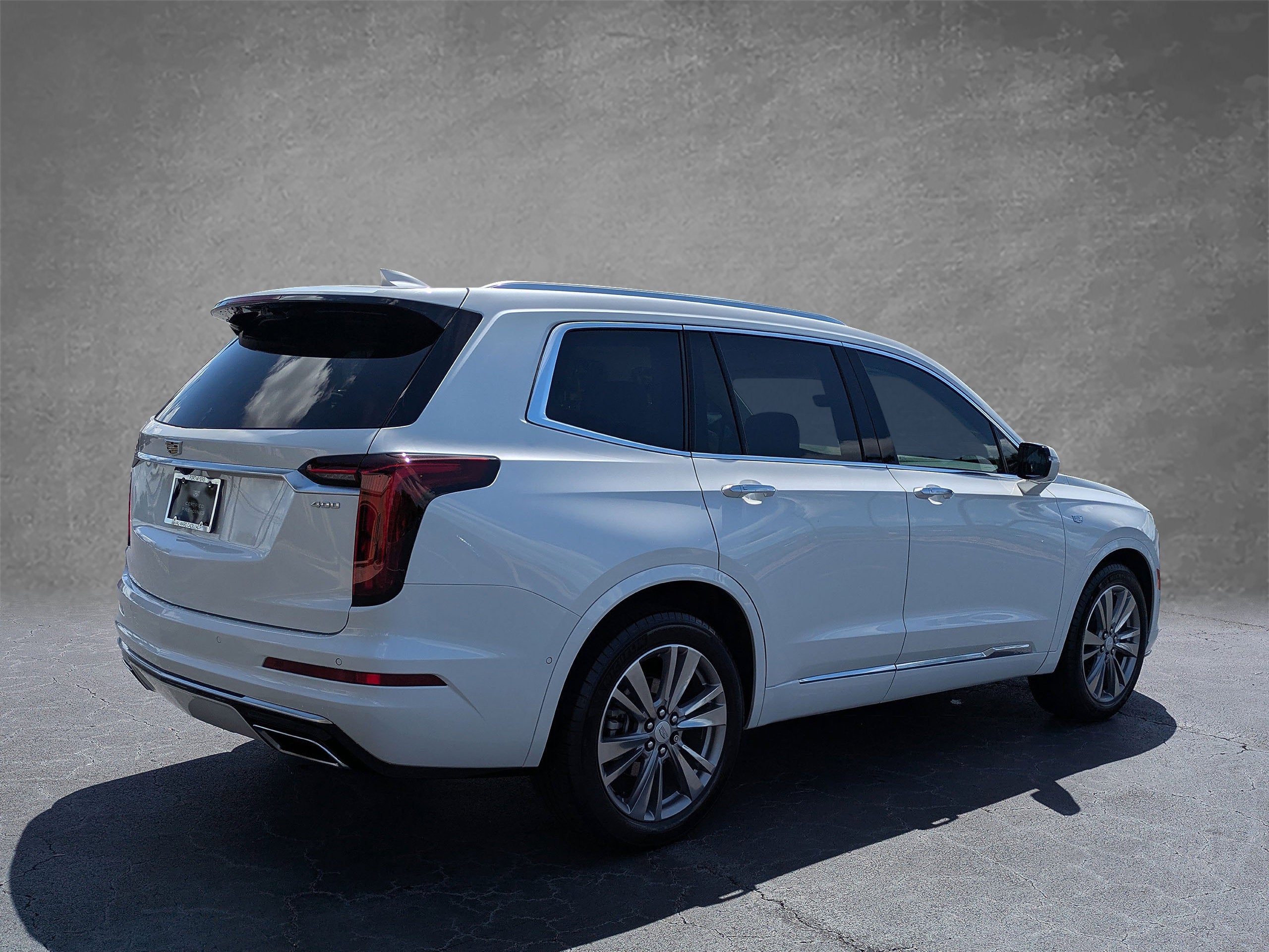 2023 Cadillac XT6 FWD Premium Luxury