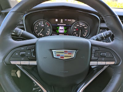 2023 Cadillac XT6 Premium Luxury