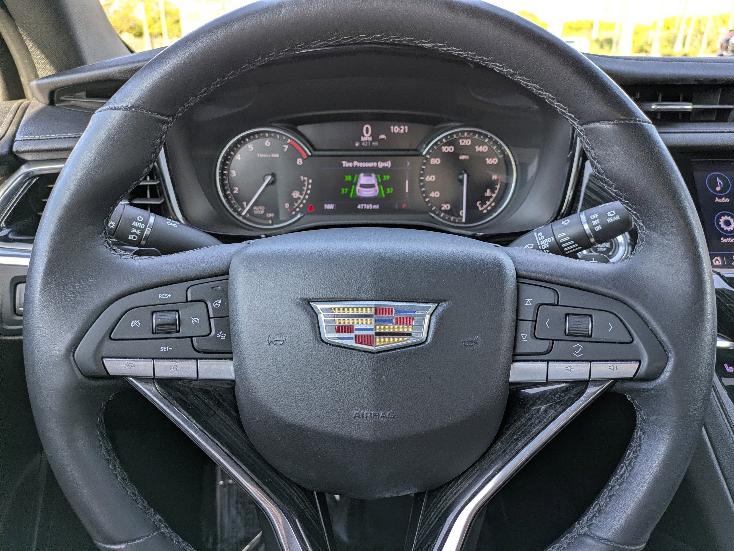 2022 Cadillac XT6 Premium Luxury