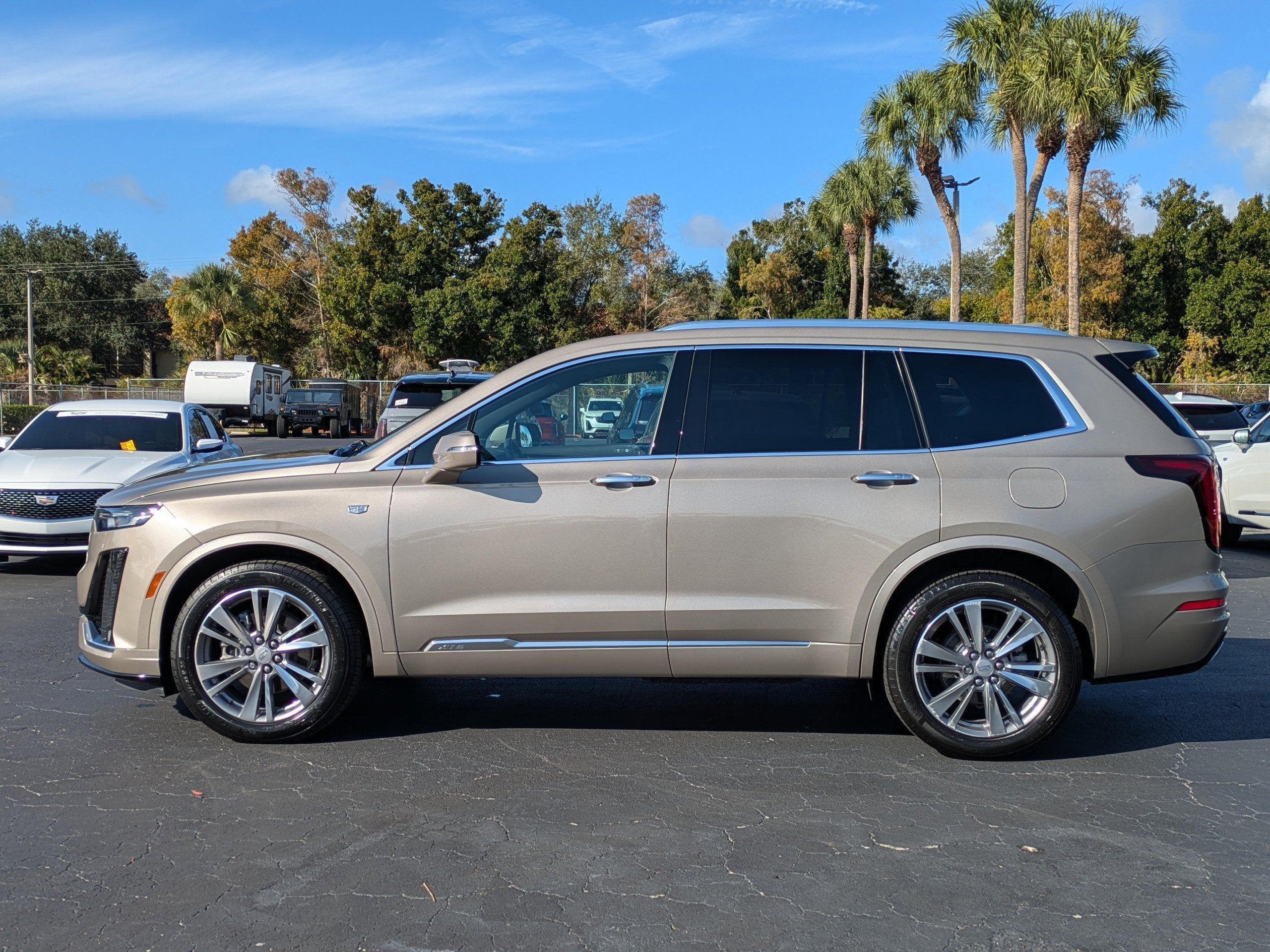 2022 Cadillac XT6 Premium Luxury