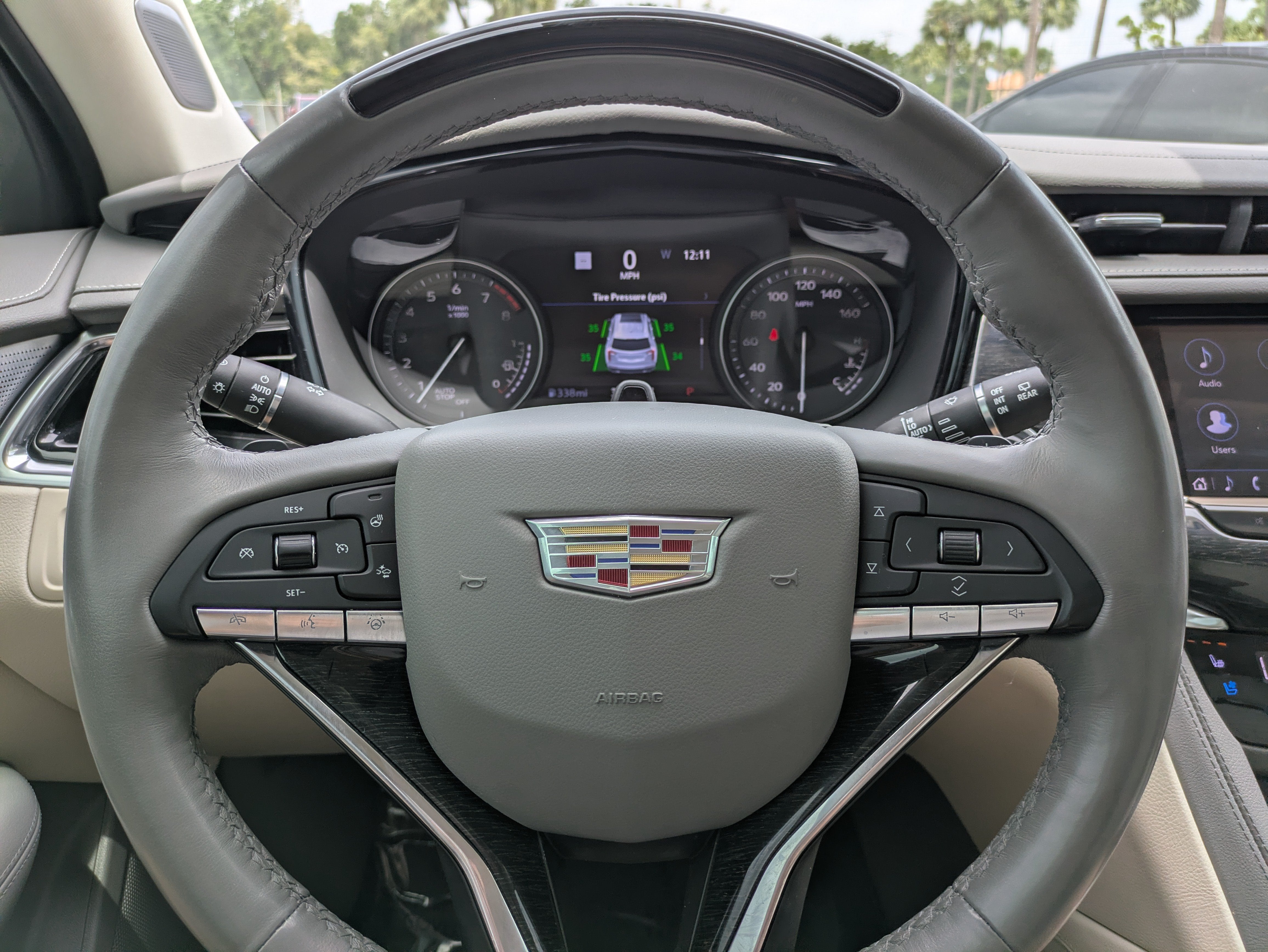 2022 Cadillac XT6 Premium Luxury