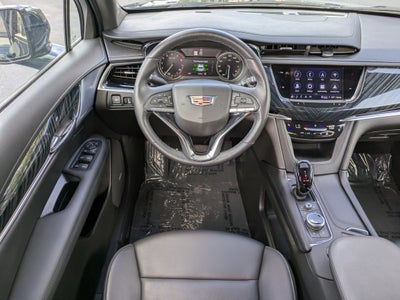 2024 Cadillac XT6 Premium Luxury