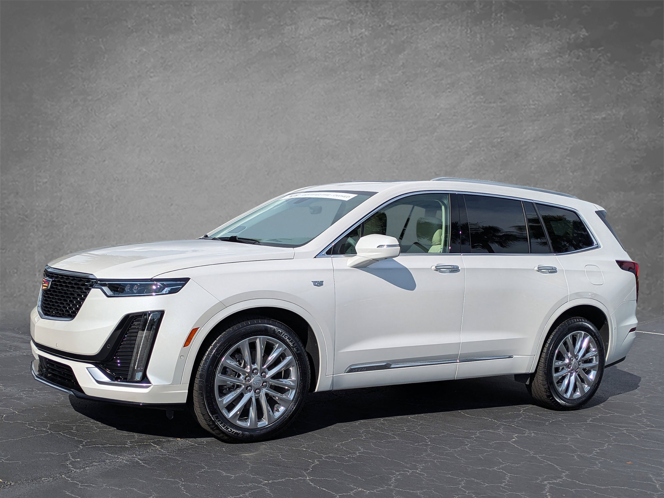 2025 Cadillac XT6 Premium Luxury